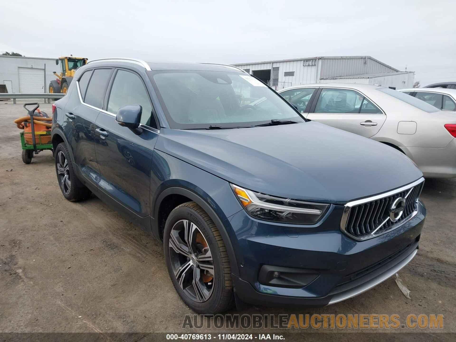 YV4162UL7N2653615 VOLVO XC40 2022