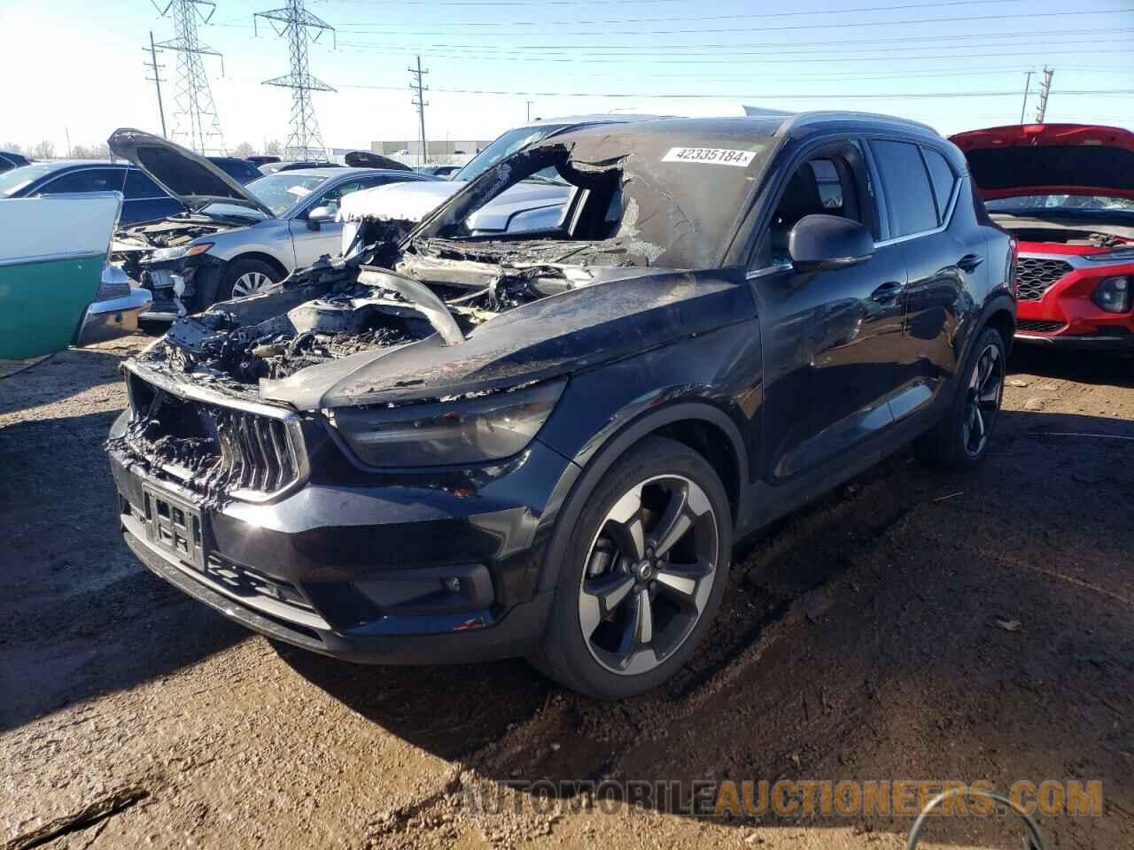 YV4162UL8K2117252 VOLVO XC40 2019