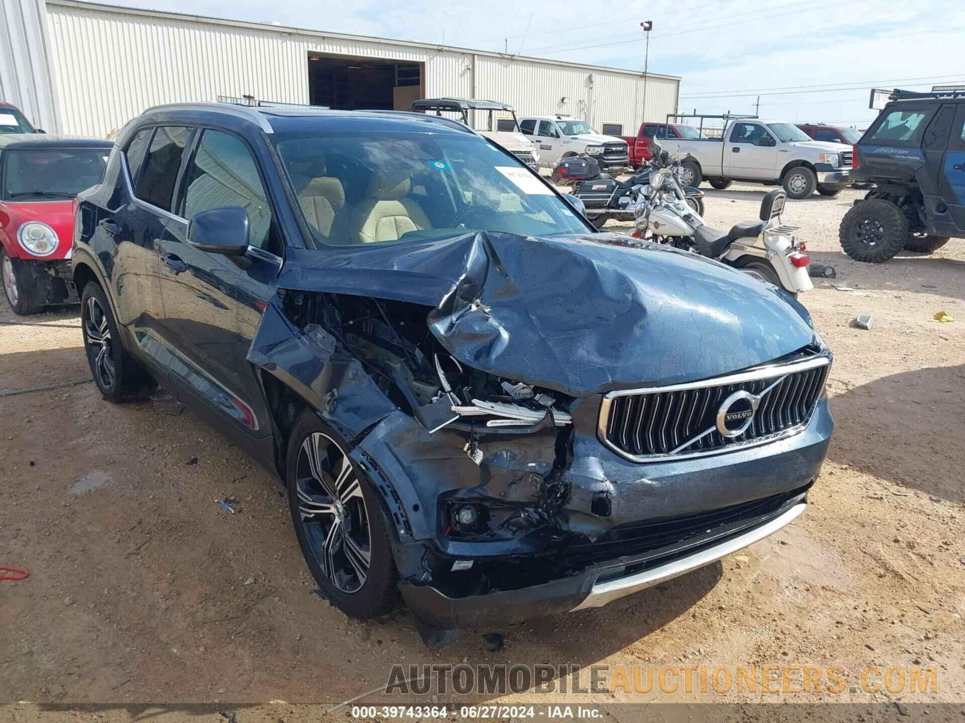 YV4162UL9K2092104 VOLVO XC40 2019