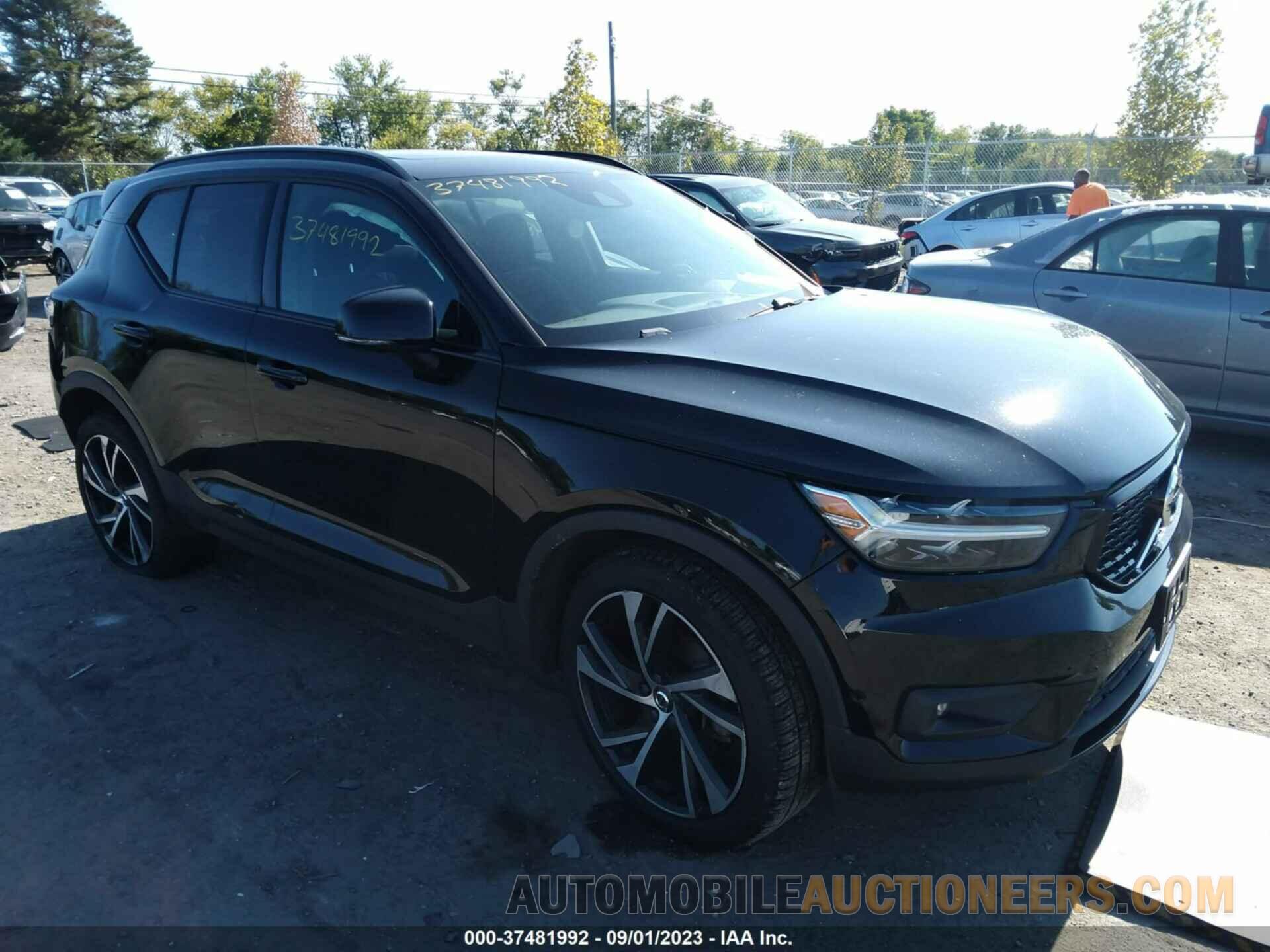 YV4162UM1K2151106 VOLVO XC40 2019