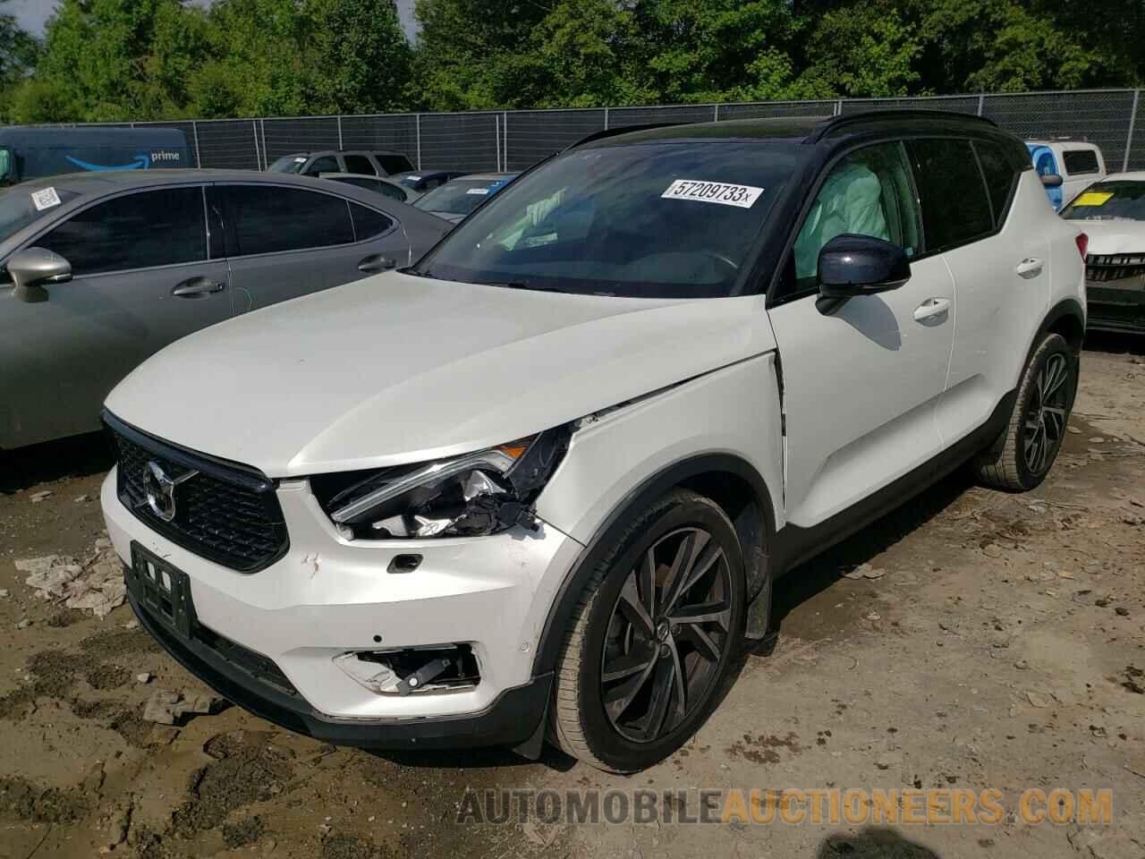 YV4162UM3K2107589 VOLVO XC40 2019