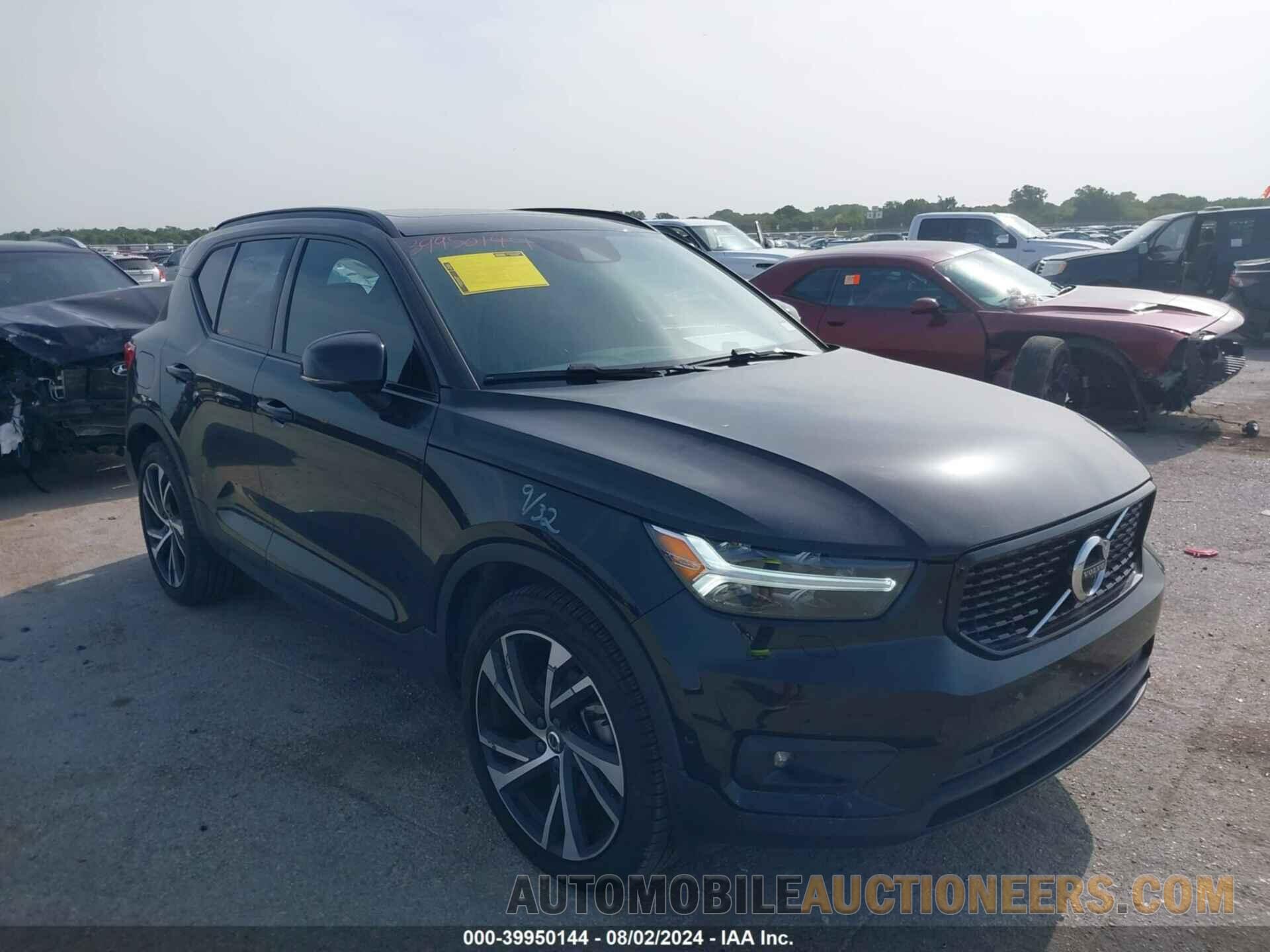 YV4162UM7M2567180 VOLVO XC40 2021