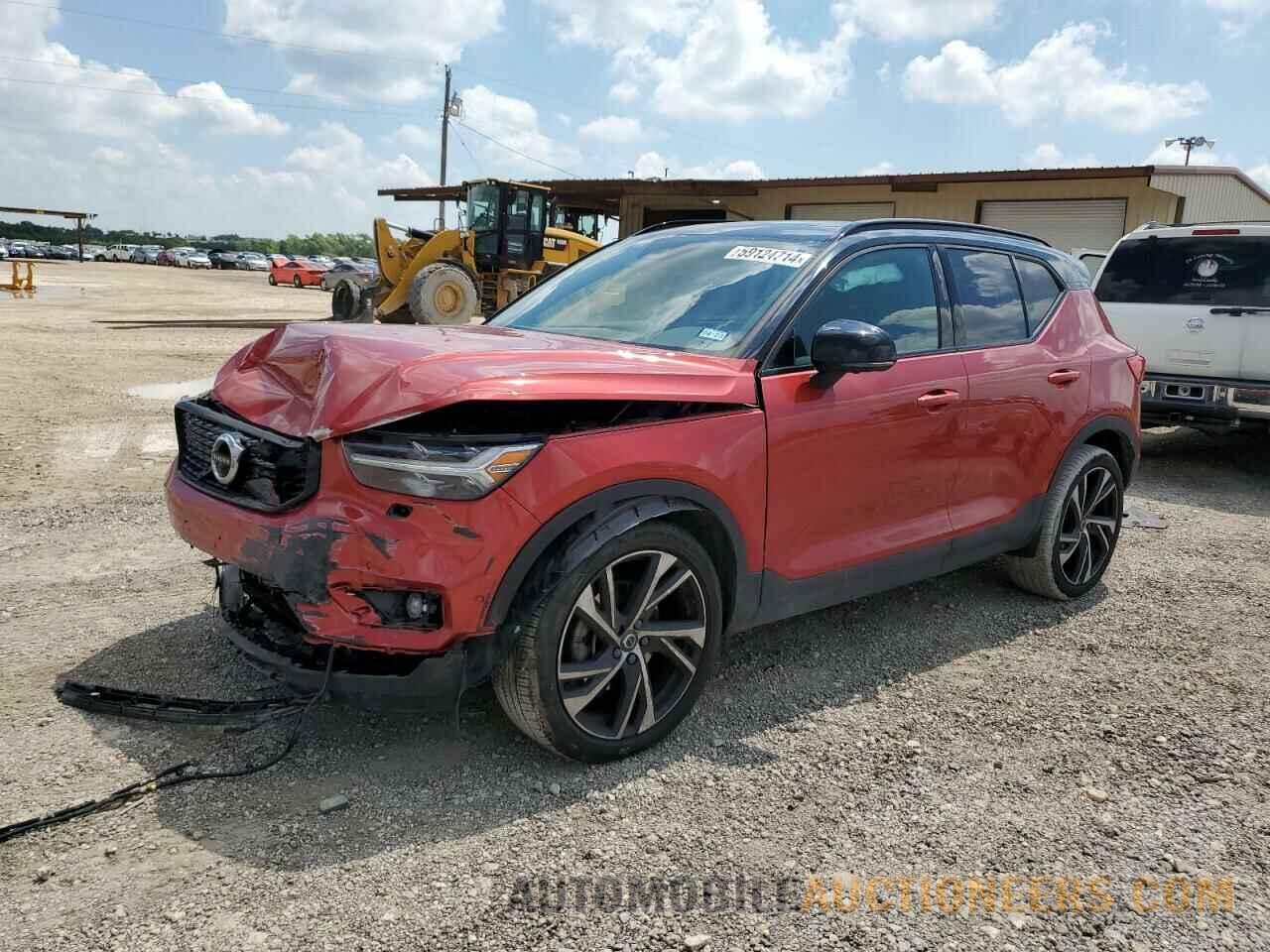 YV4162XZ0K2010549 VOLVO XC40 2019