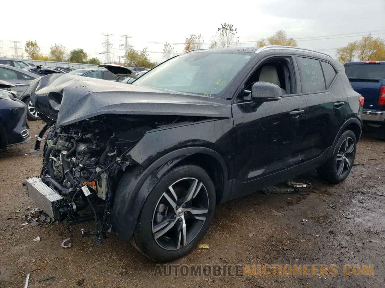 YV4162XZ0K2014827 VOLVO XC40 2019