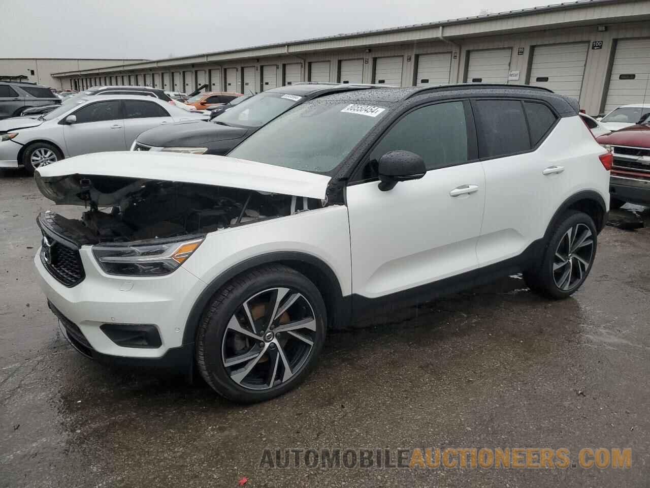 YV4162XZ1K2014402 VOLVO XC40 2019