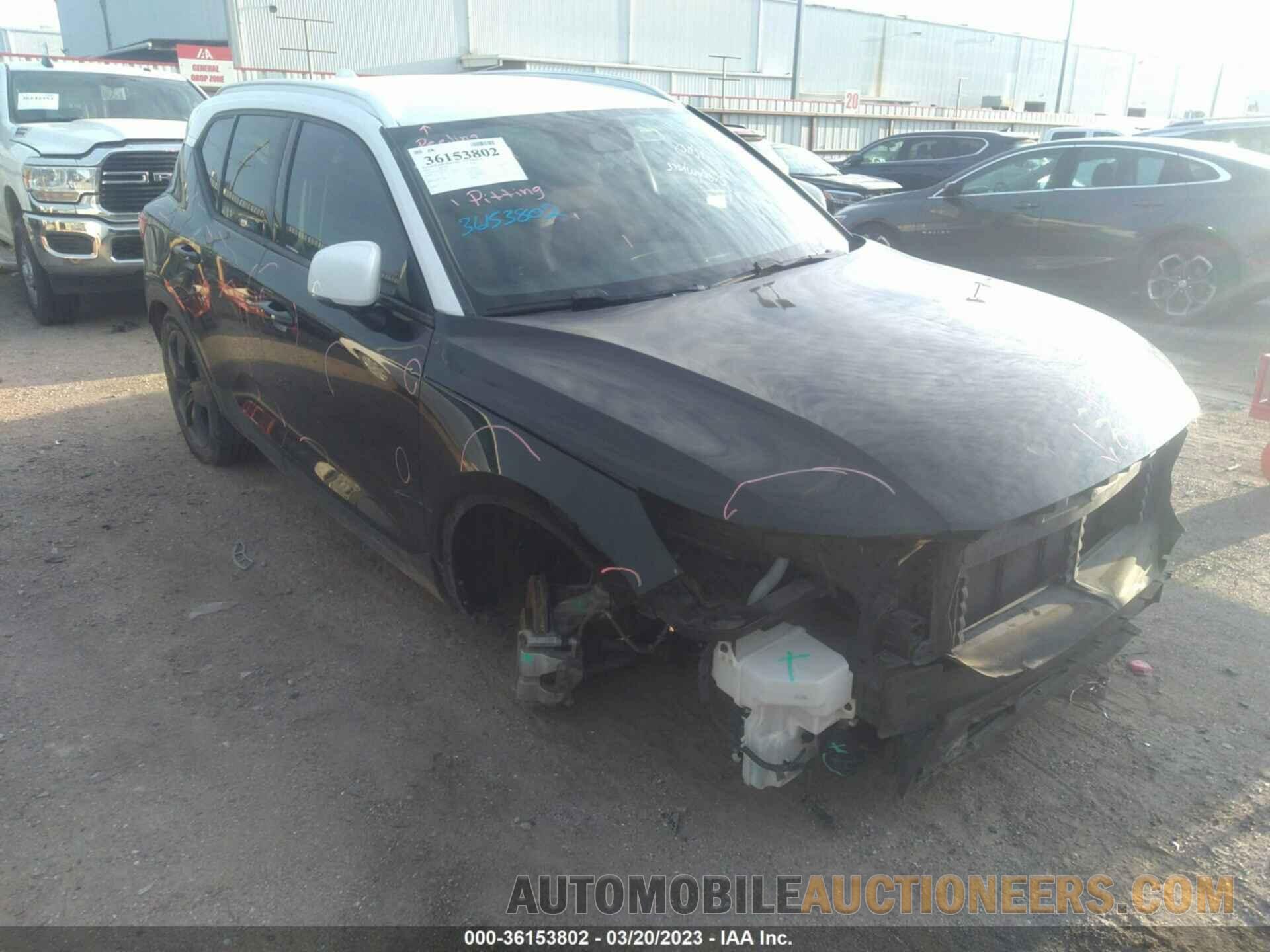 YV4162XZ2K2008334 VOLVO XC40 2019