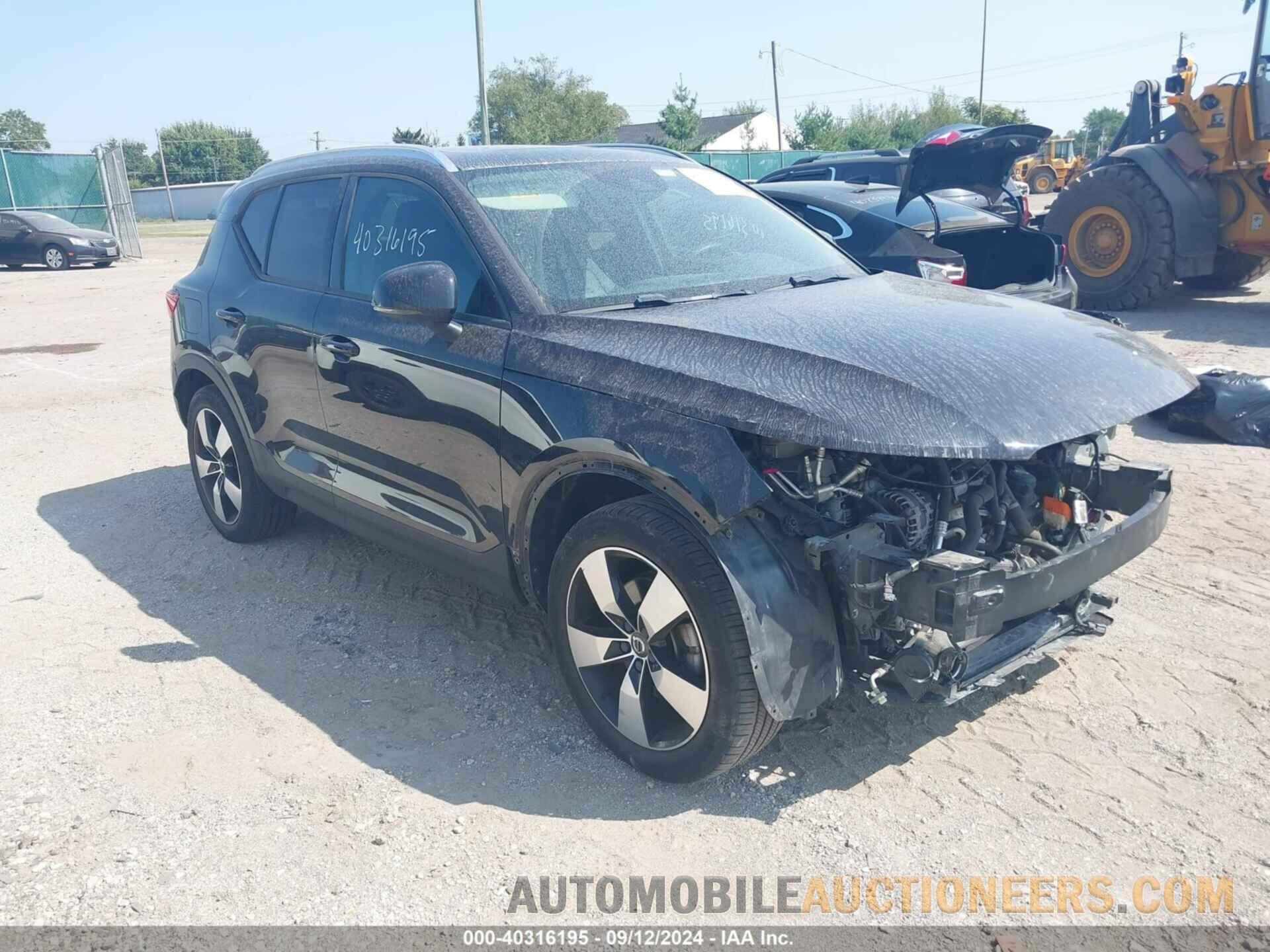 YV4162XZ2K2014215 VOLVO XC40 2019