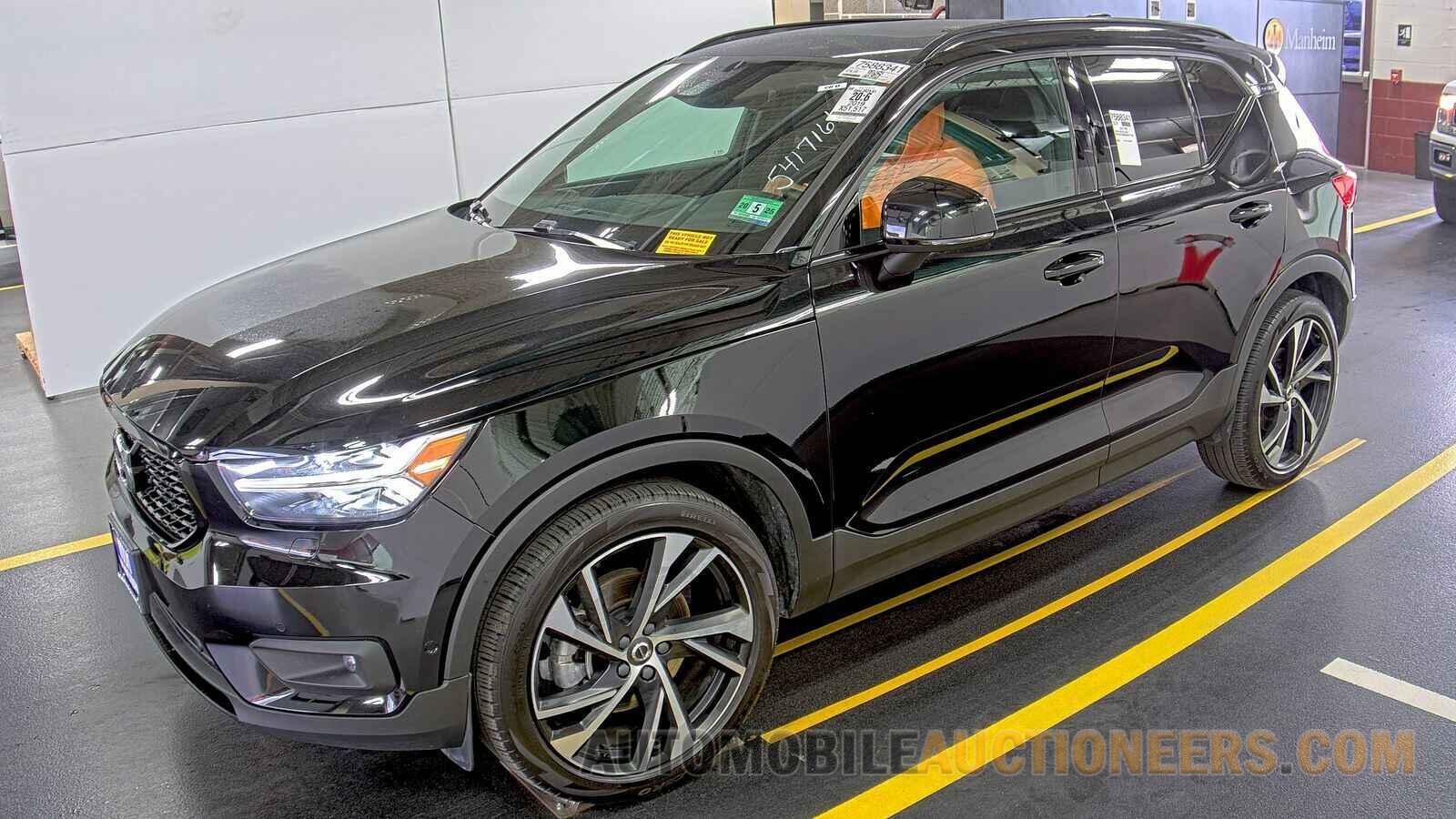 YV4162XZ3K2017799 Volvo XC40 2019