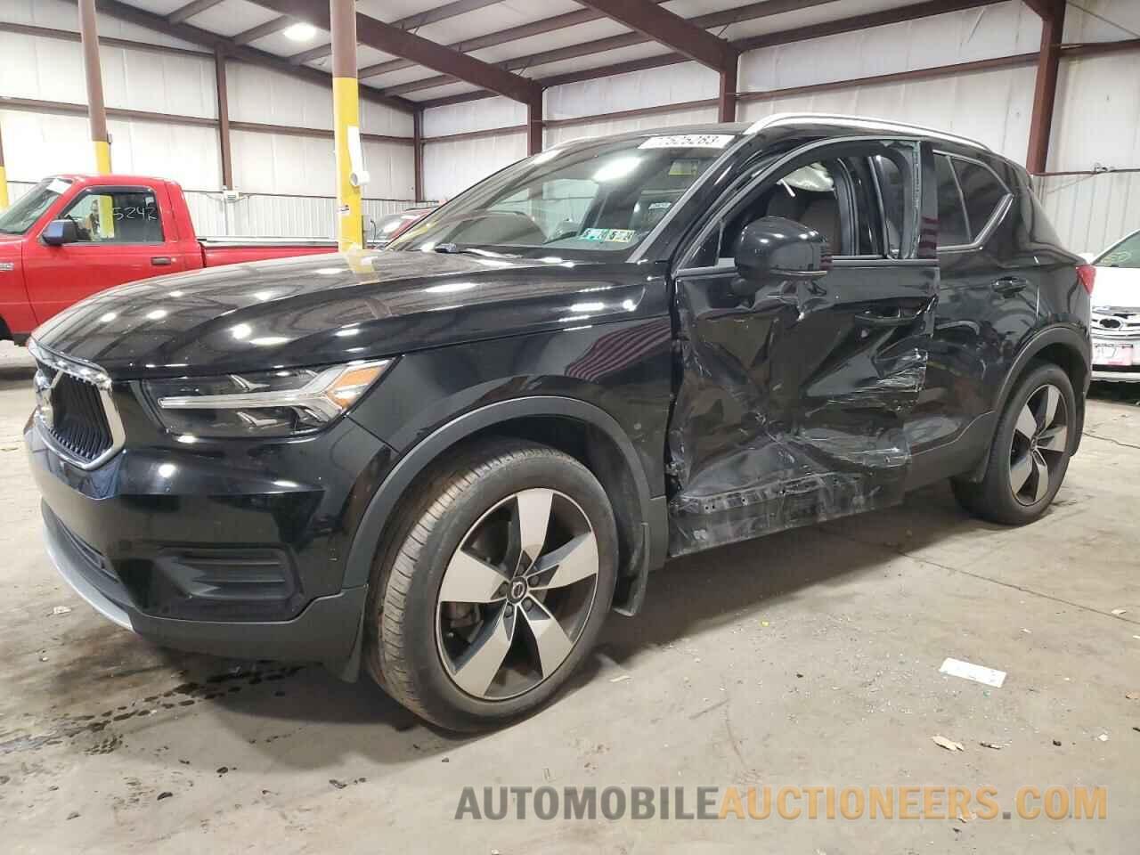 YV4162XZ6K2010801 VOLVO XC40 2019