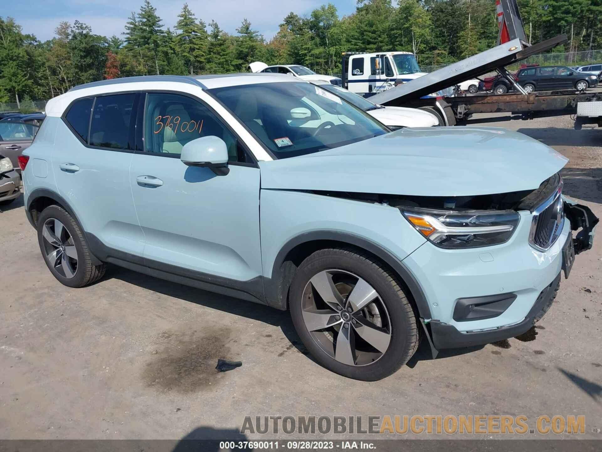 YV4162XZ7K2003050 VOLVO XC40 2019