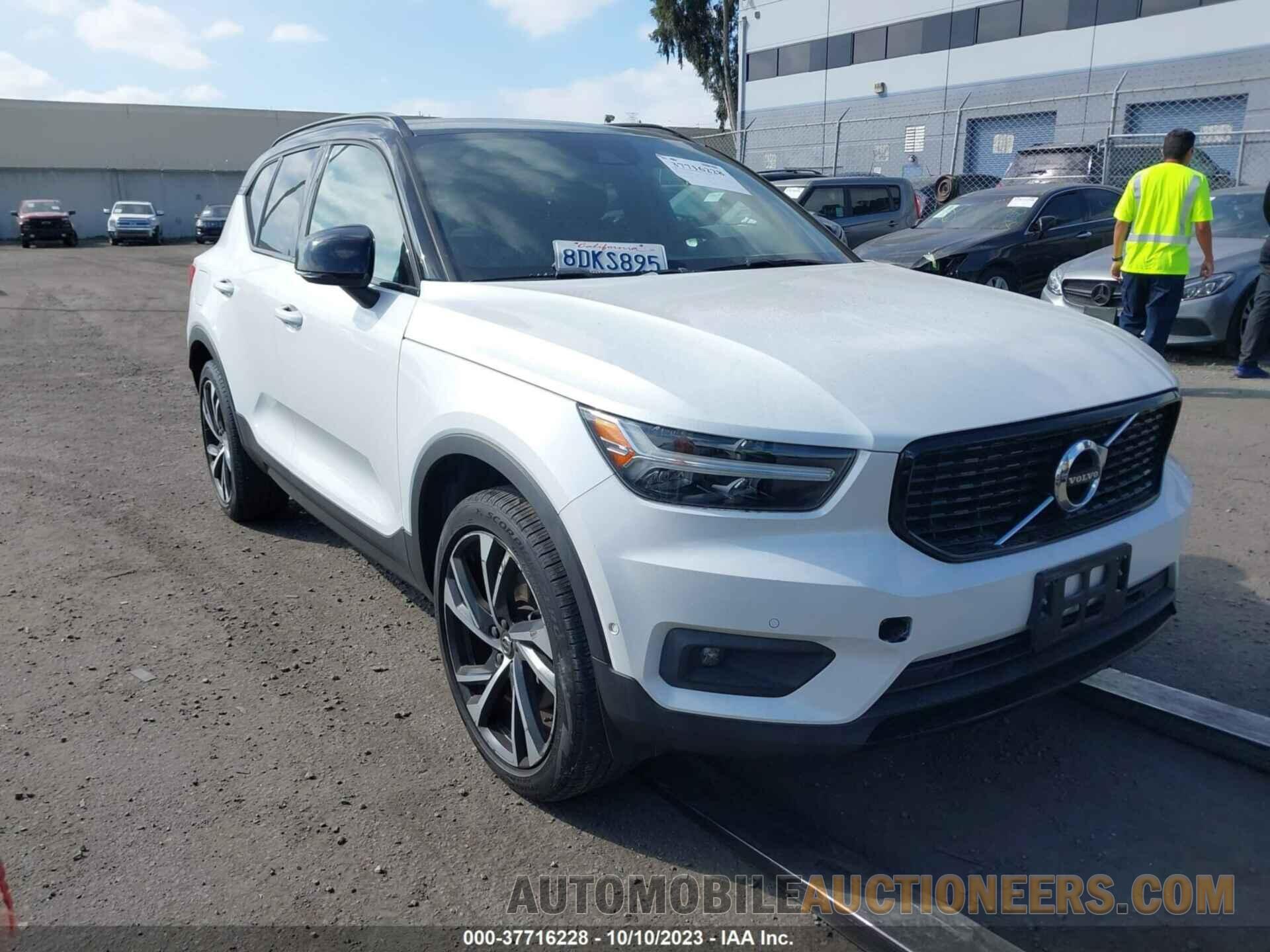 YV4162XZ7K2006305 VOLVO XC40 2019