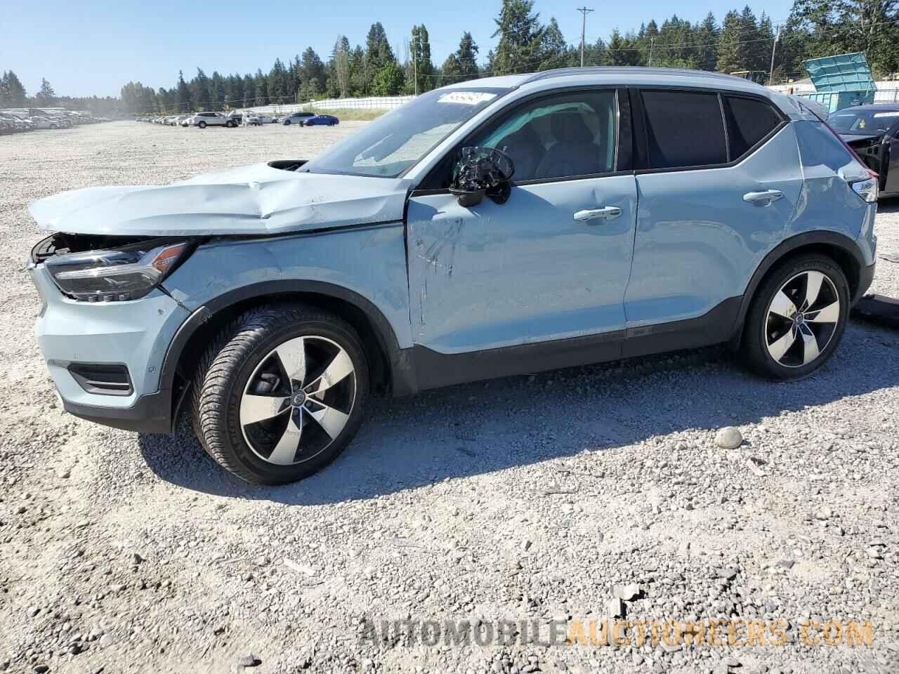 YV4162XZ7K2011231 VOLVO XC40 2019