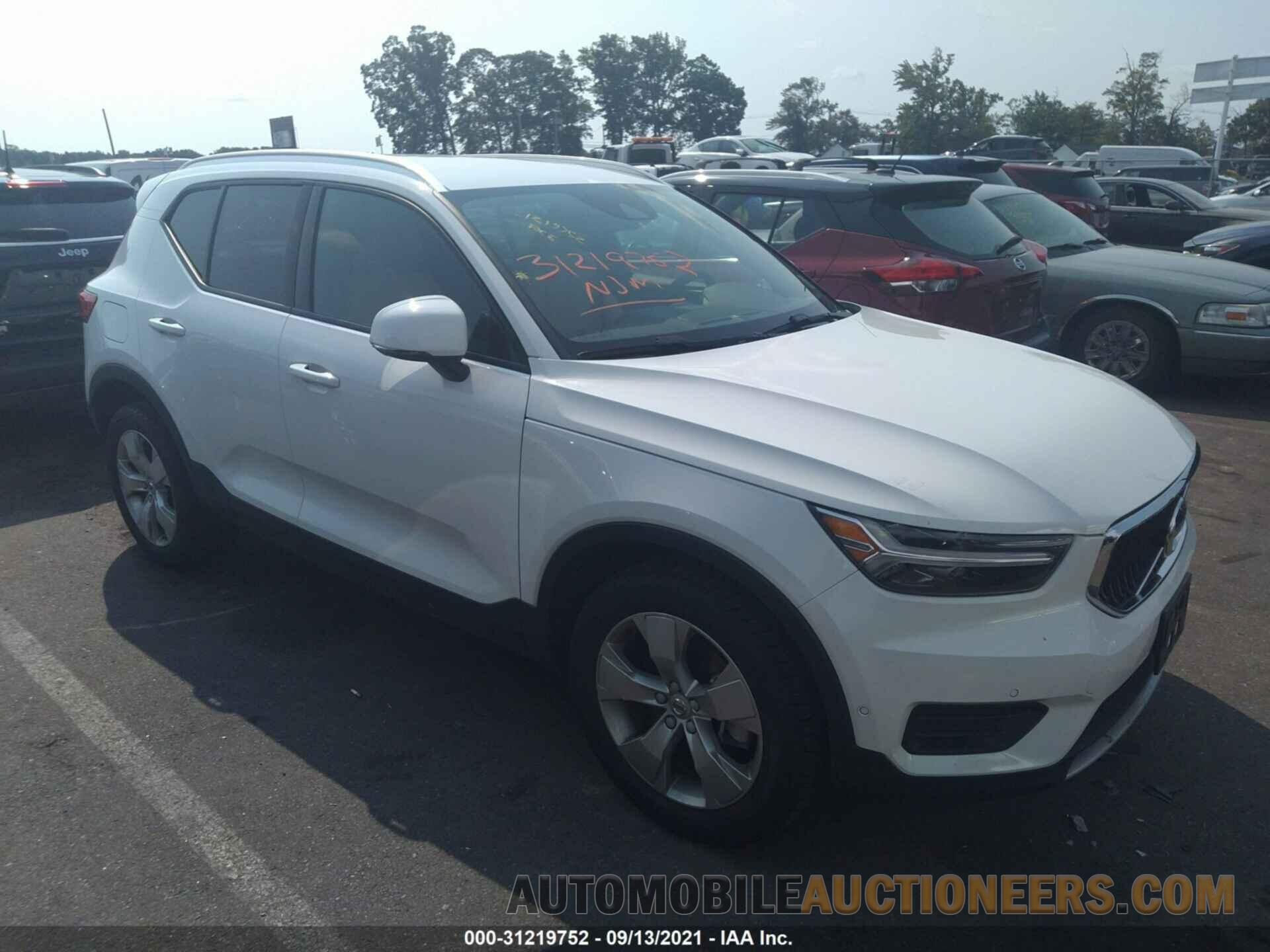 YV4162XZ8K2007754 VOLVO XC40 2019