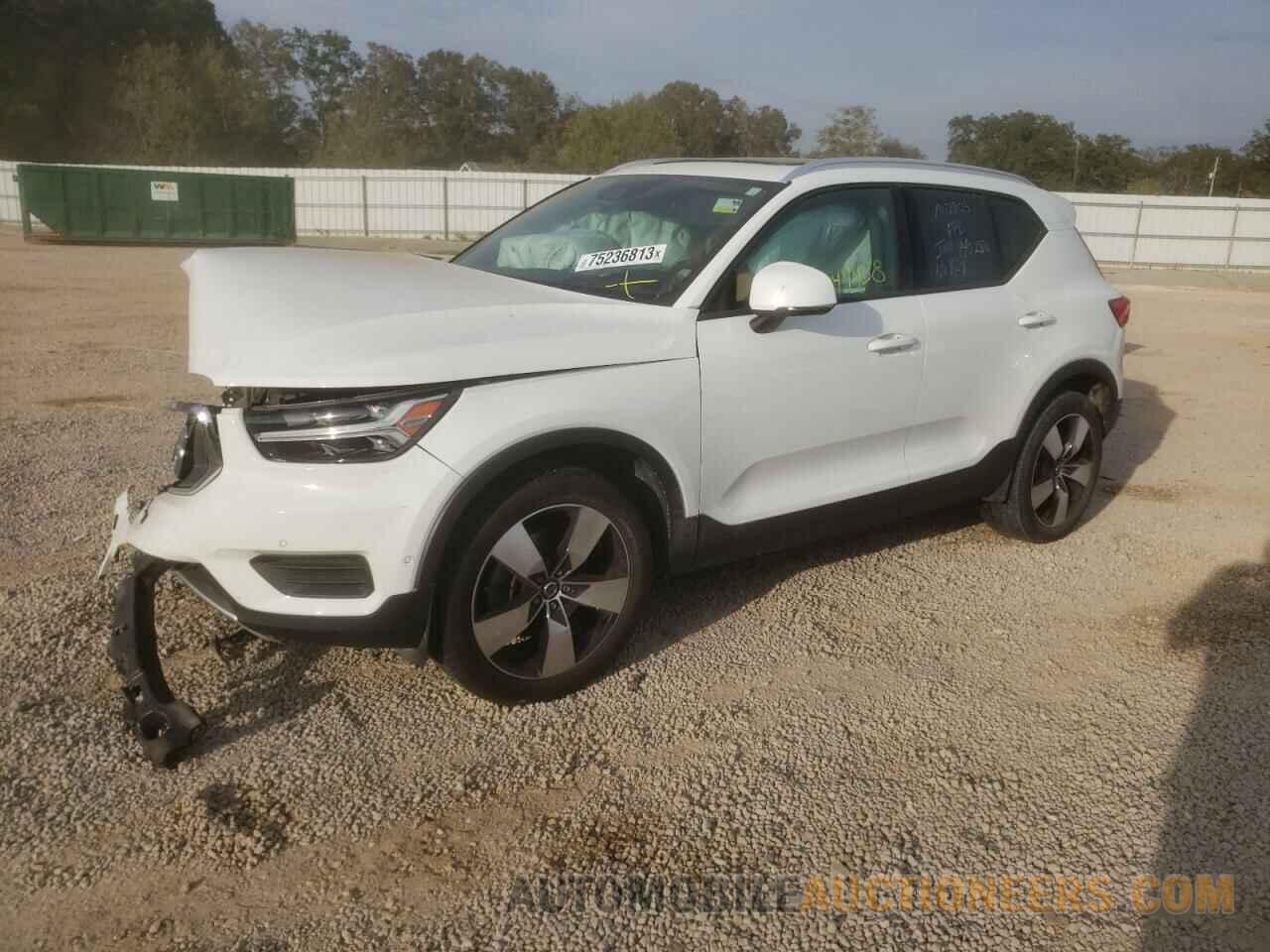 YV4162XZXK2011403 VOLVO XC40 2019