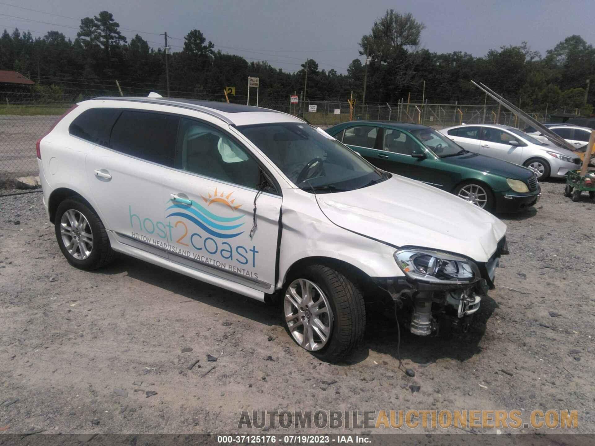 YV426MDBXF2602022 VOLVO XC60 2015