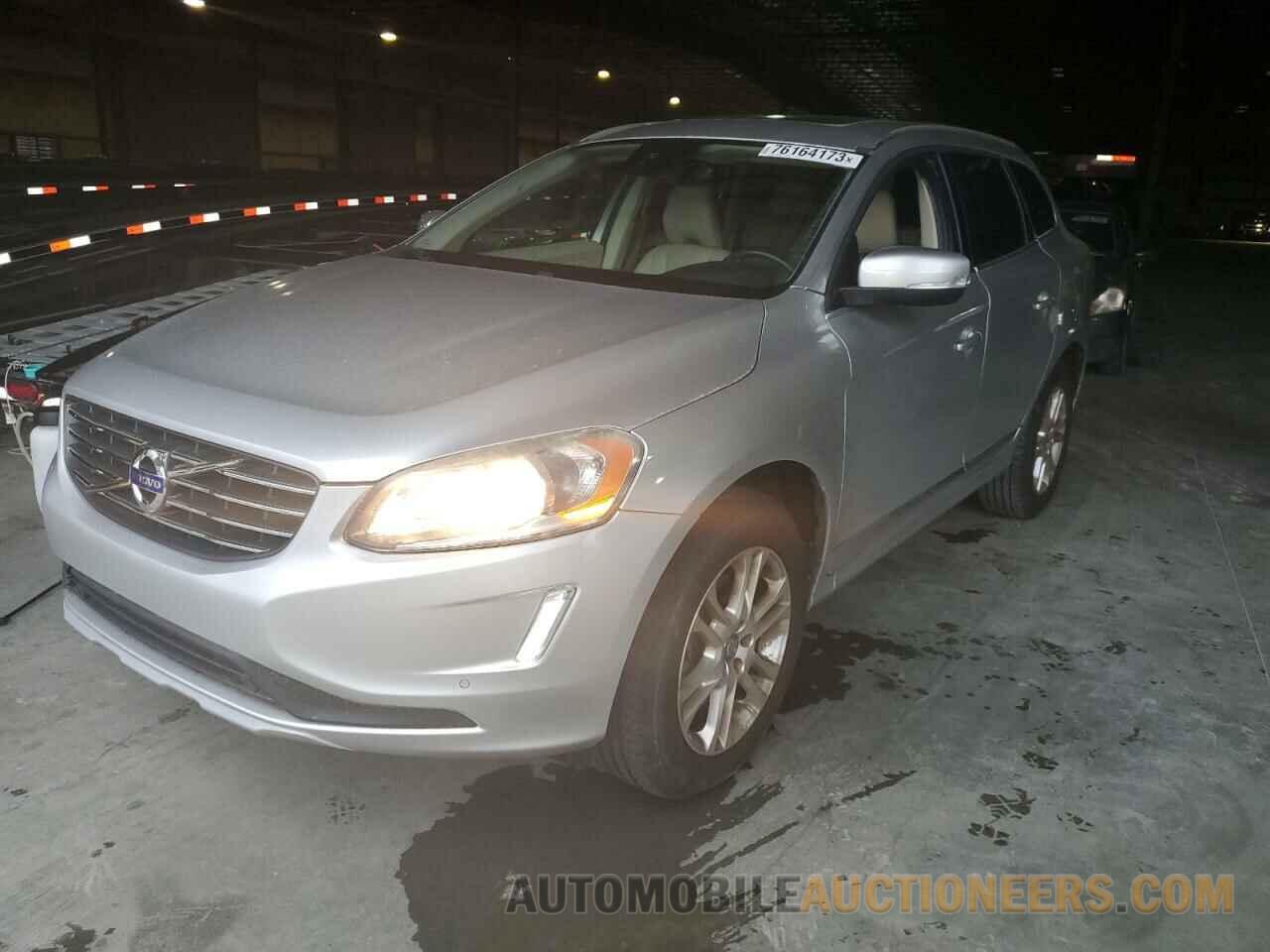 YV440MDK3G2804972 VOLVO XC60 2016