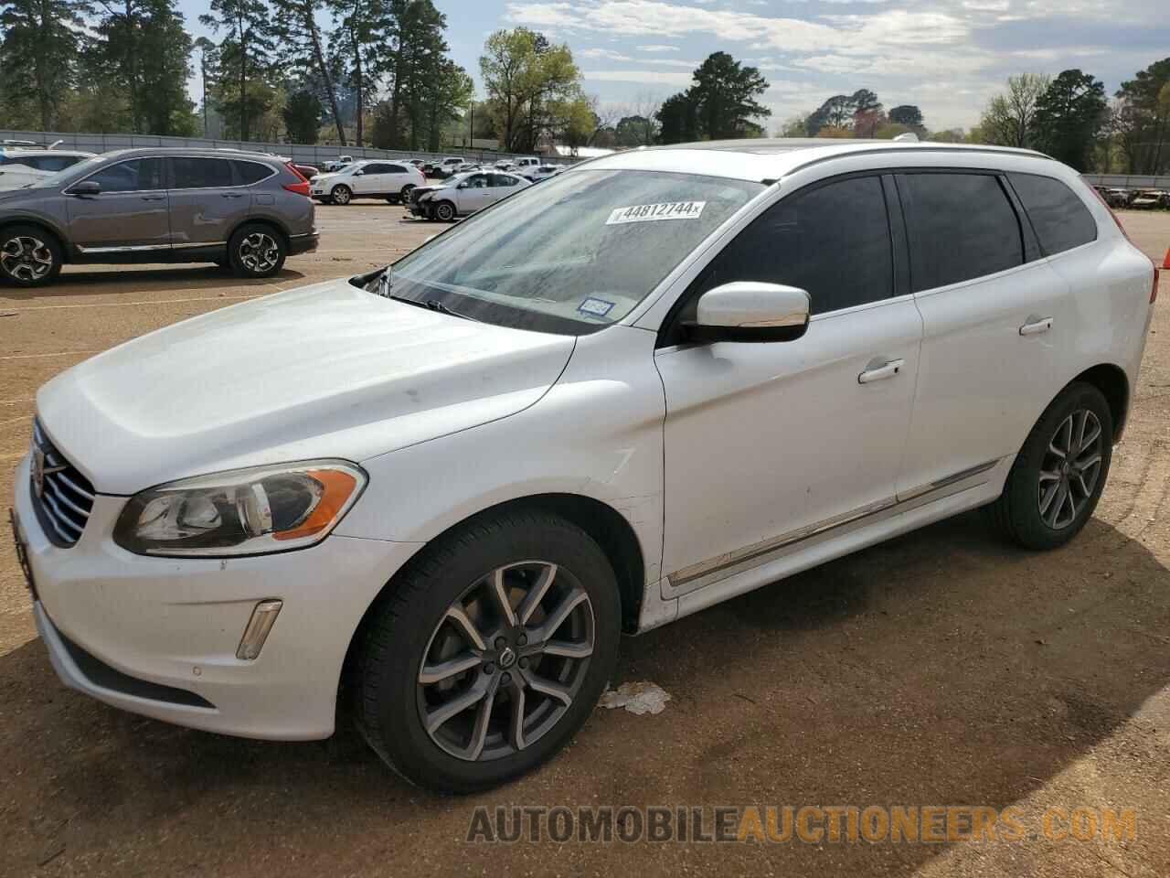 YV440MDK4G2905986 VOLVO XC60 2016