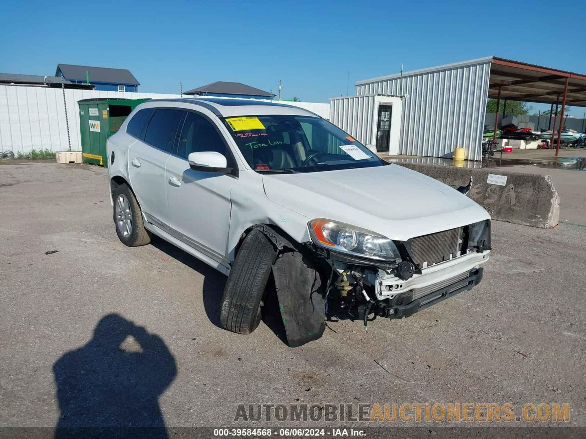 YV440MDK8G2781348 VOLVO XC60 2016