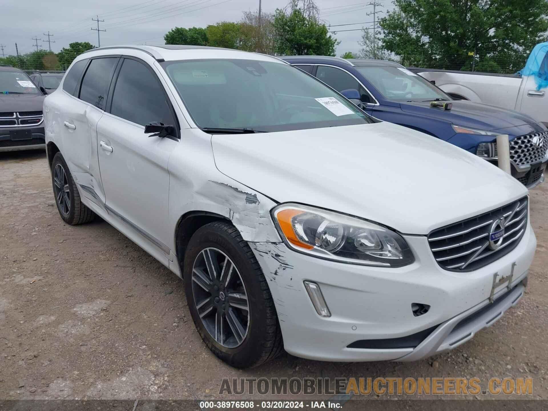 YV440MDR1H2036455 VOLVO XC60 2017