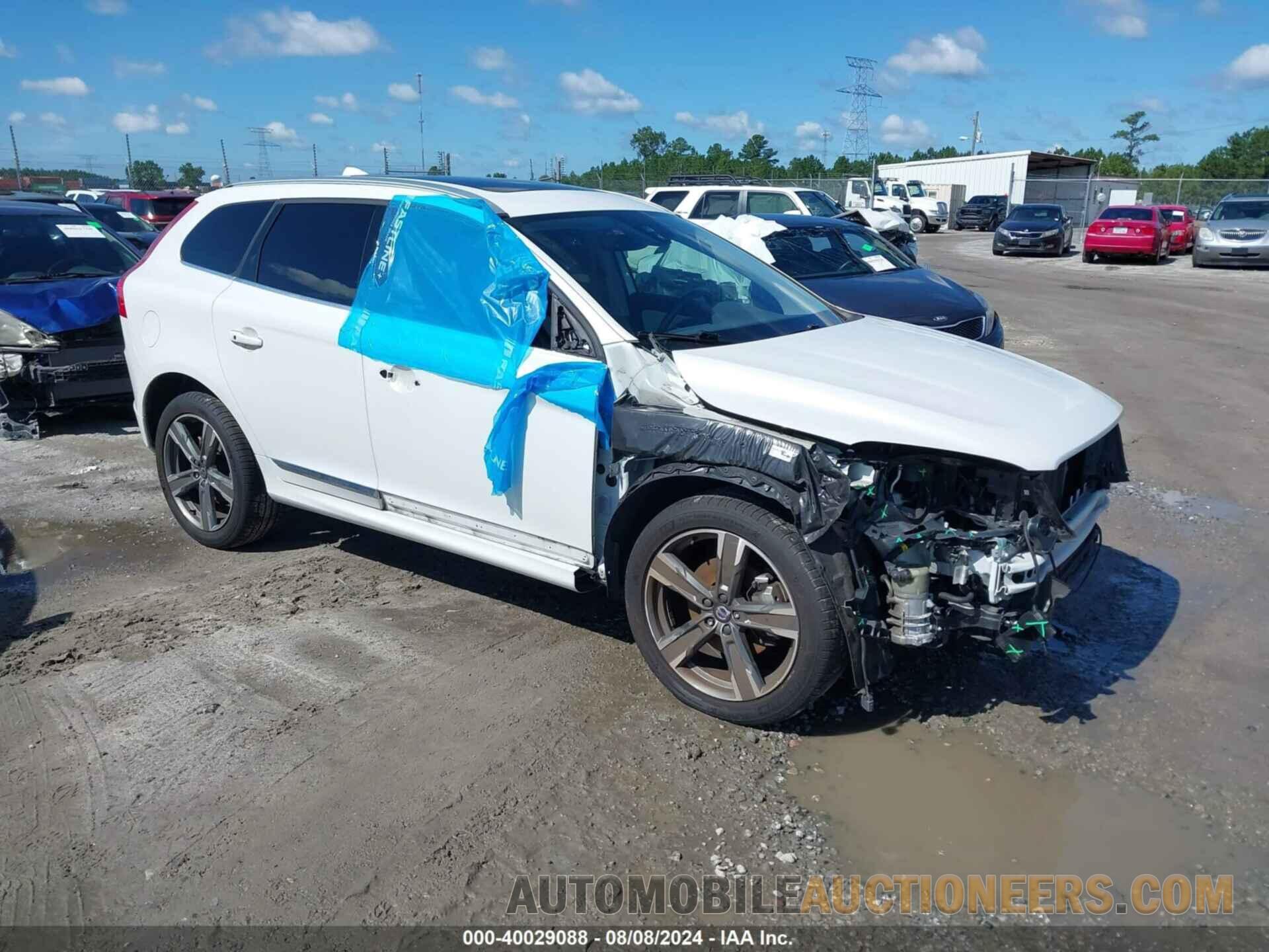 YV440MDR2H2015758 VOLVO XC60 2017