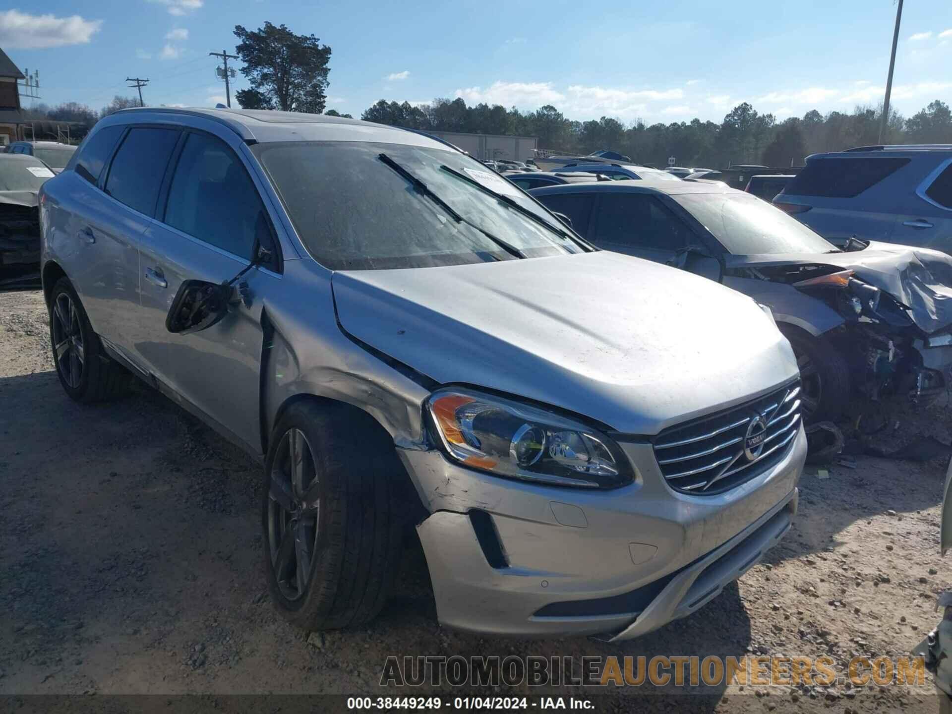 YV440MDR2H2185179 VOLVO XC60 2017