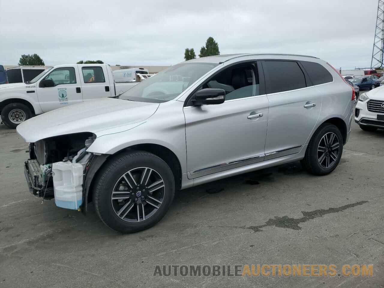 YV440MDR9H2082261 VOLVO XC60 2017