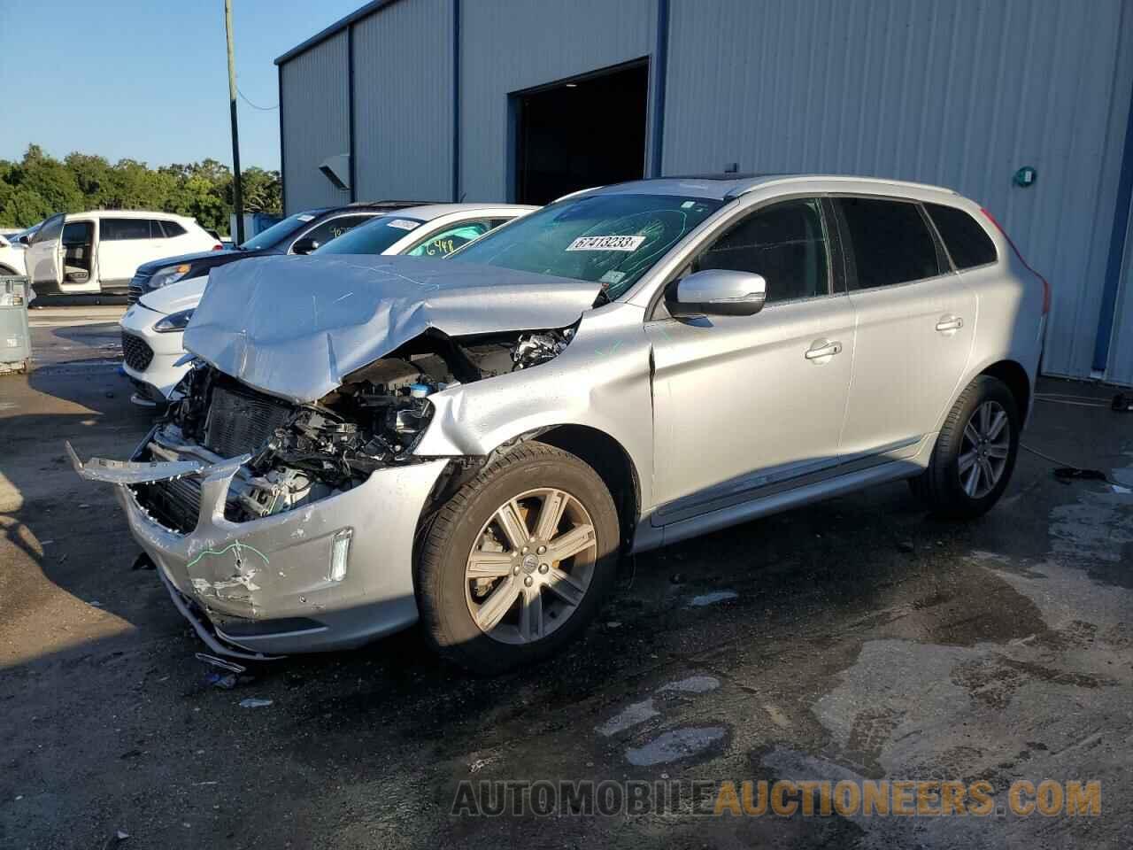 YV440MDU2H2075012 VOLVO XC60 2017