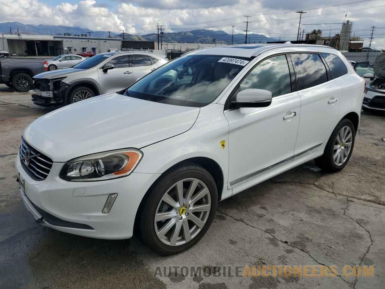 YV440MDU2H2131451 VOLVO XC60 2017