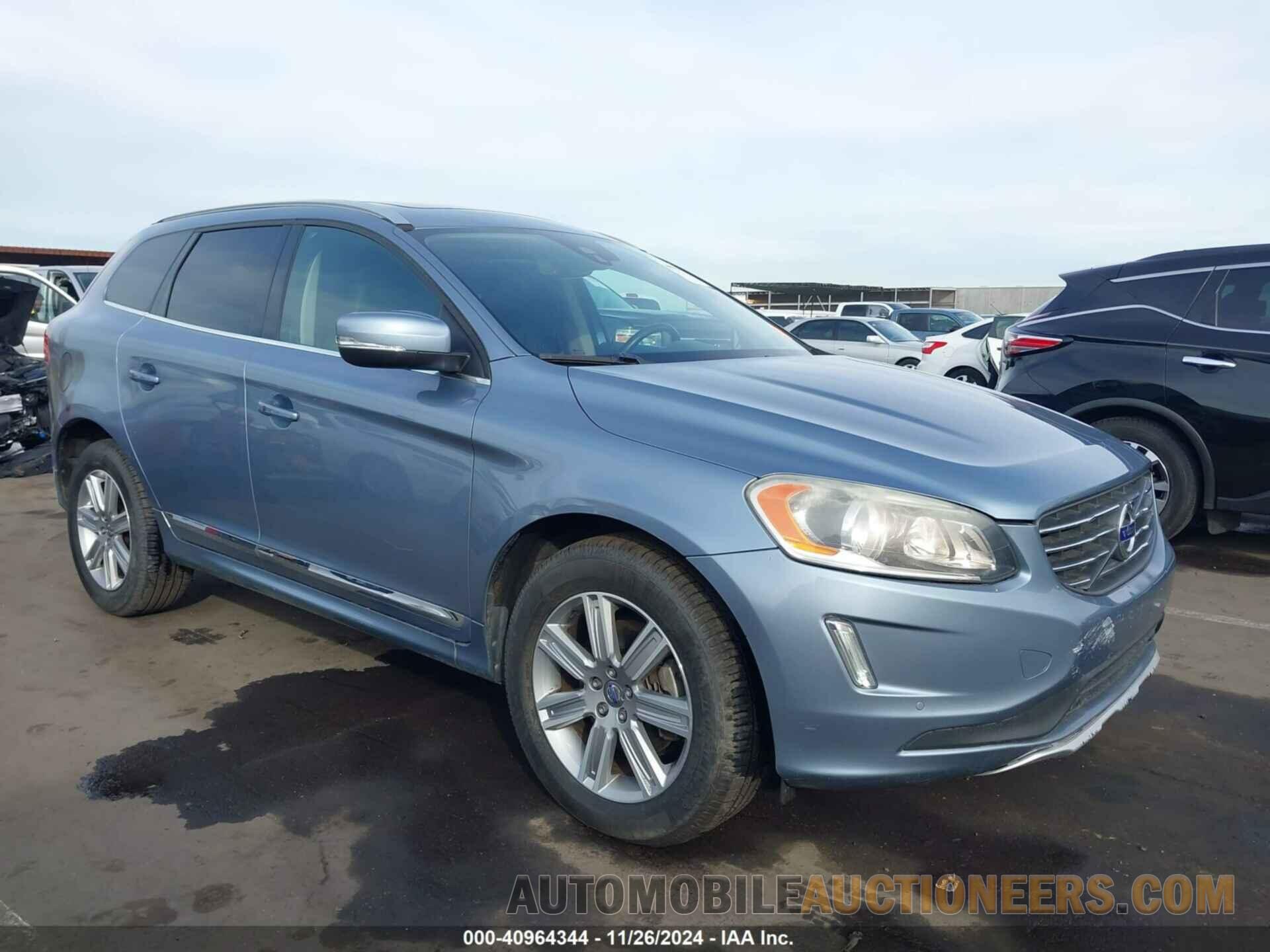 YV440MDU7H2152926 VOLVO XC60 2017