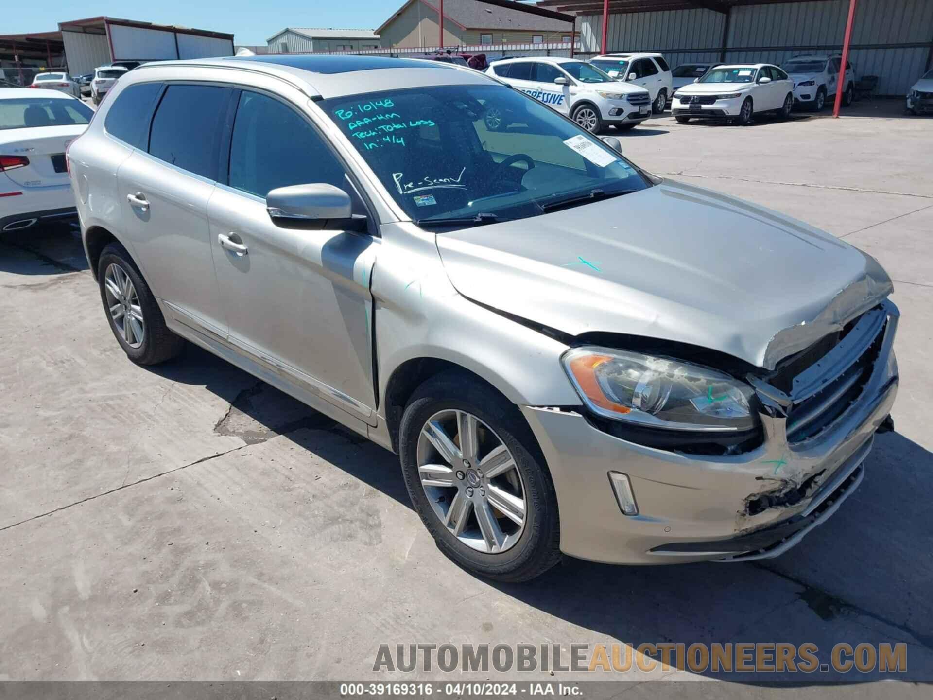 YV440MDUXH2155092 VOLVO XC60 2017