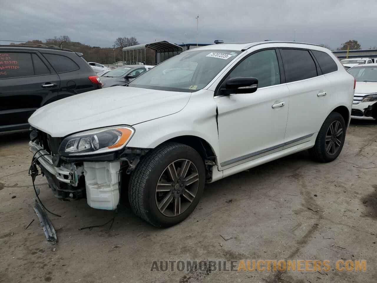 YV440MRR6H2074515 VOLVO XC60 2017