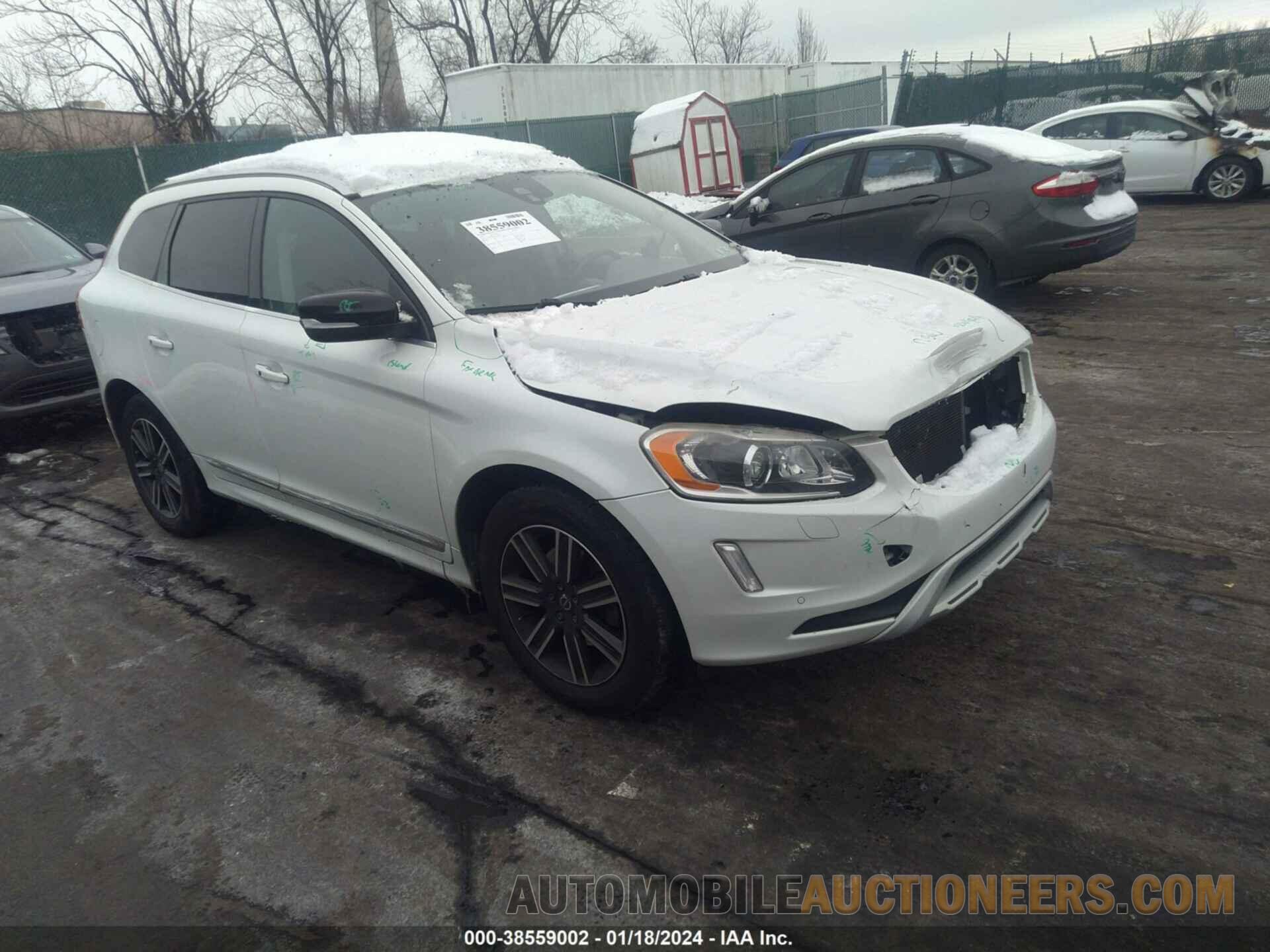 YV440MRR9H2121293 VOLVO XC60 2017