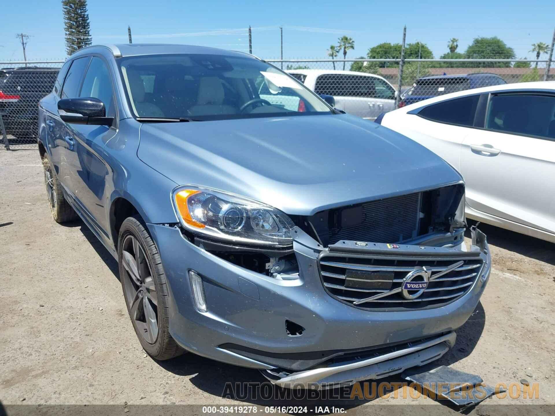 YV440MRRXH2140855 VOLVO XC60 2017