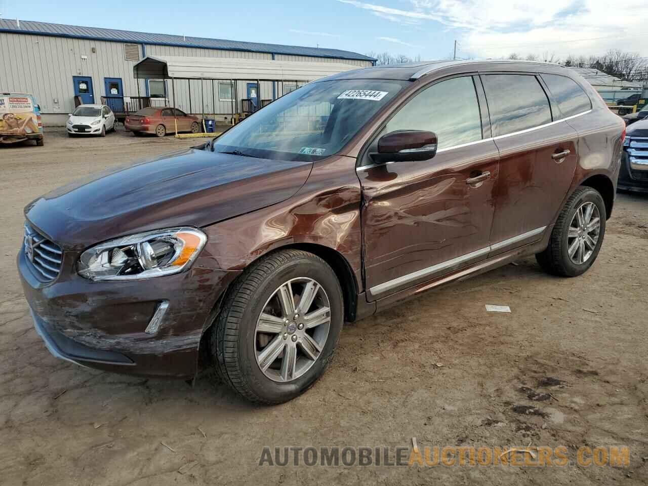 YV440MRU1H2147374 VOLVO XC60 2017