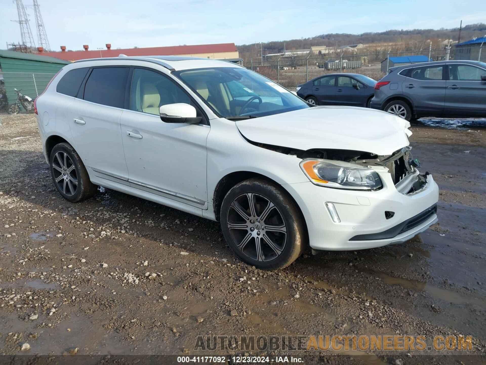 YV440MRU2H2016311 VOLVO XC60 2017