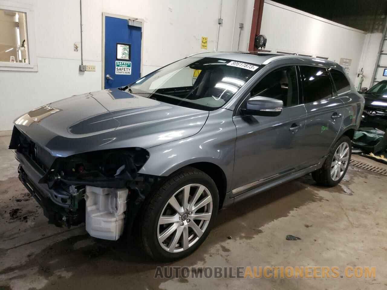 YV440MRU3H2018634 VOLVO XC60 2017