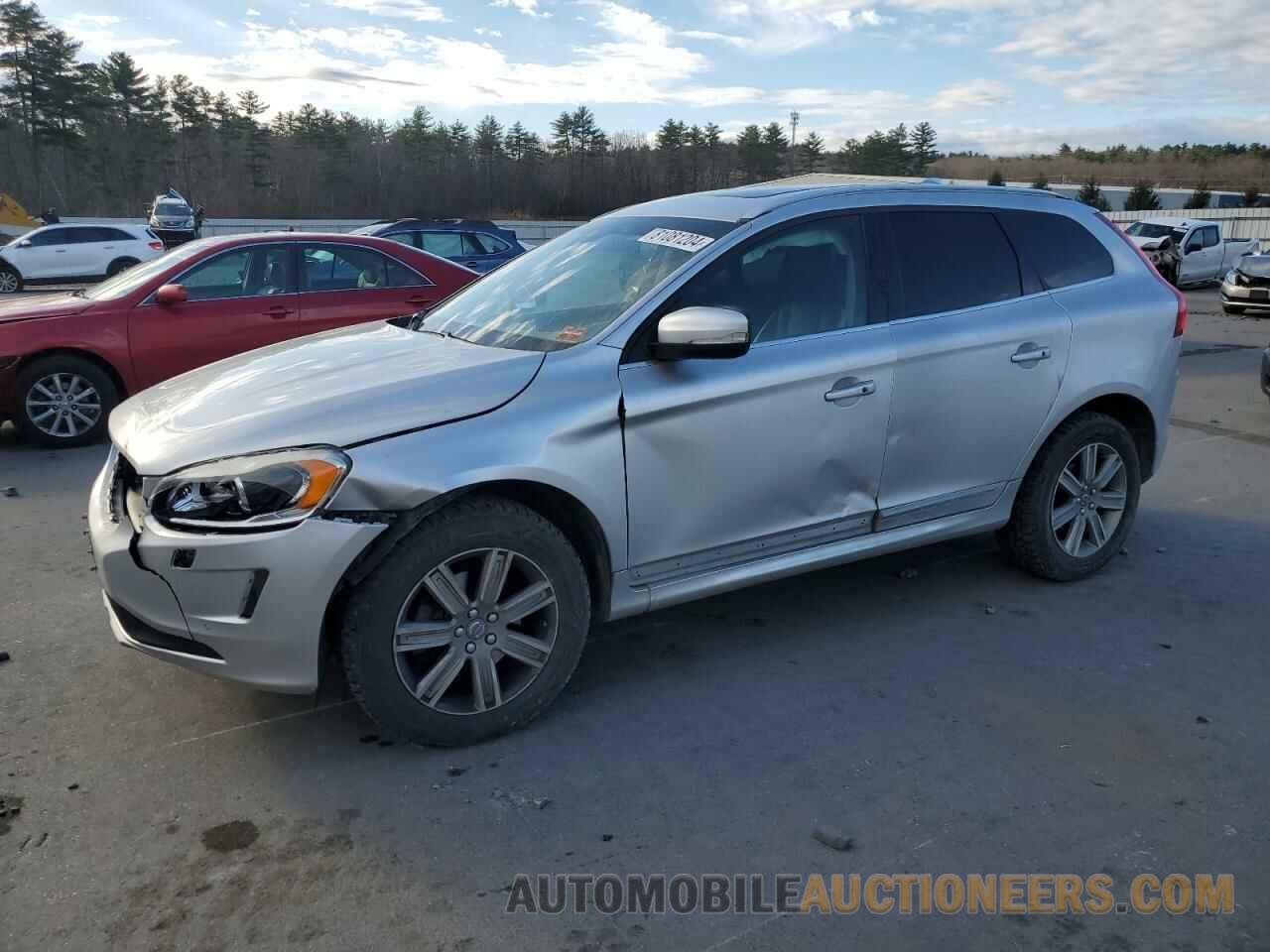 YV440MRU5H2021079 VOLVO XC60 2017