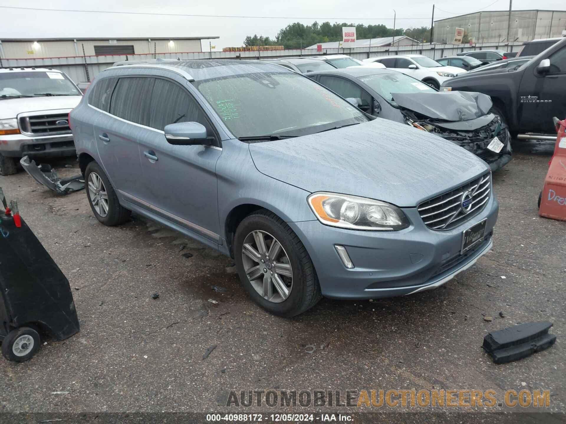 YV440MRU7H2158329 VOLVO XC60 2017