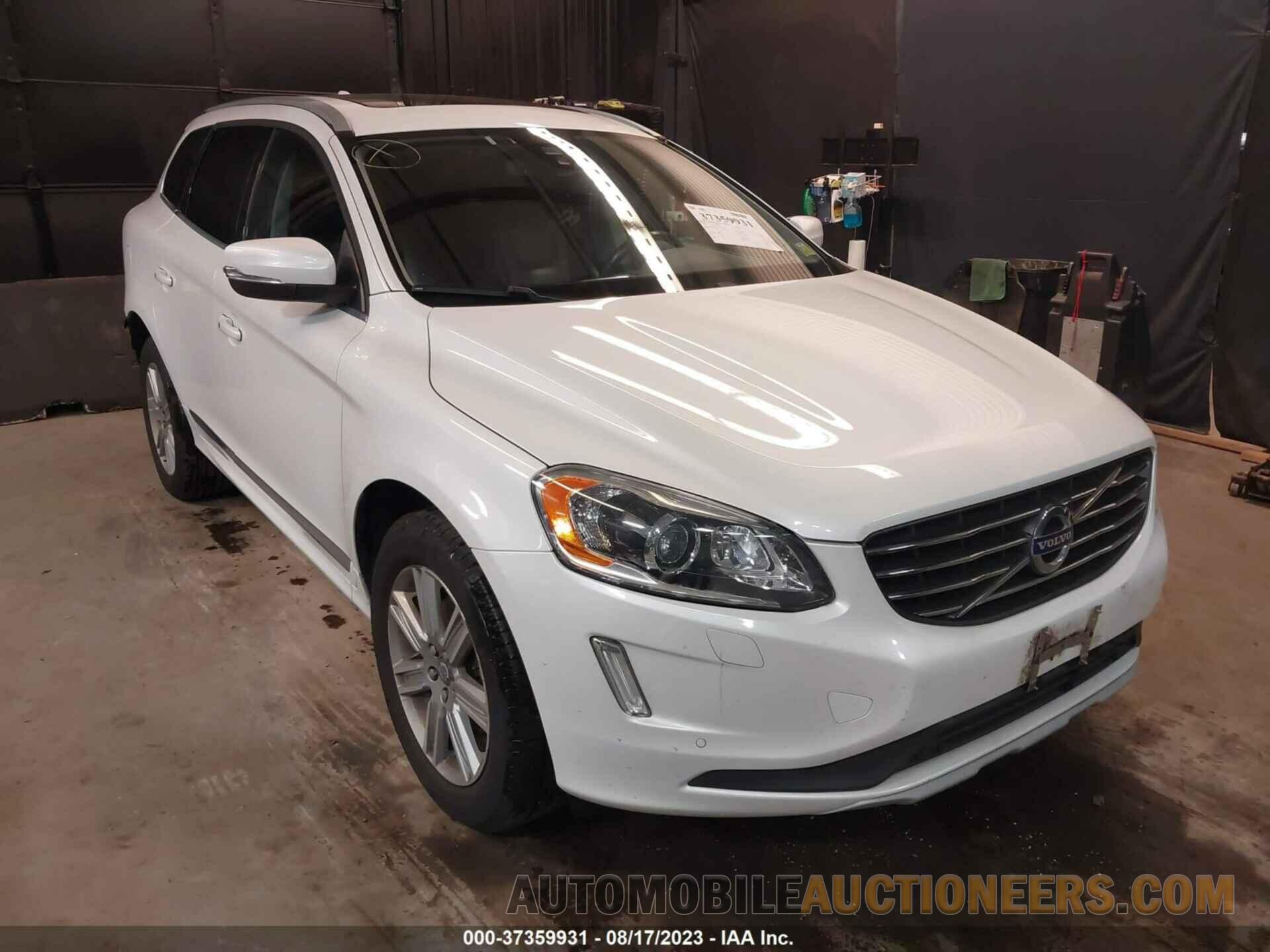 YV440MRU8H2115764 VOLVO XC60 2017