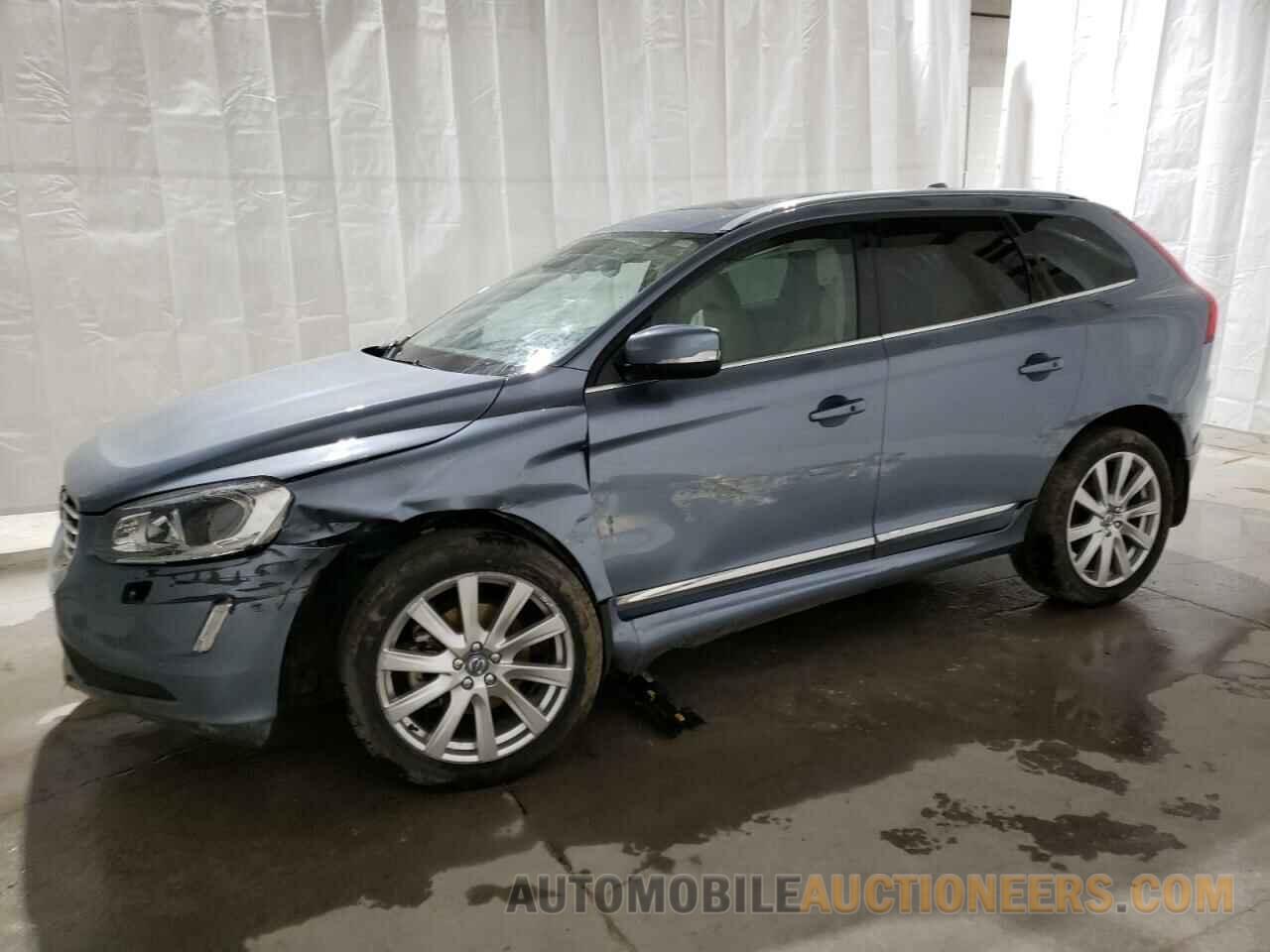 YV440MRUXH2131514 VOLVO XC60 2017