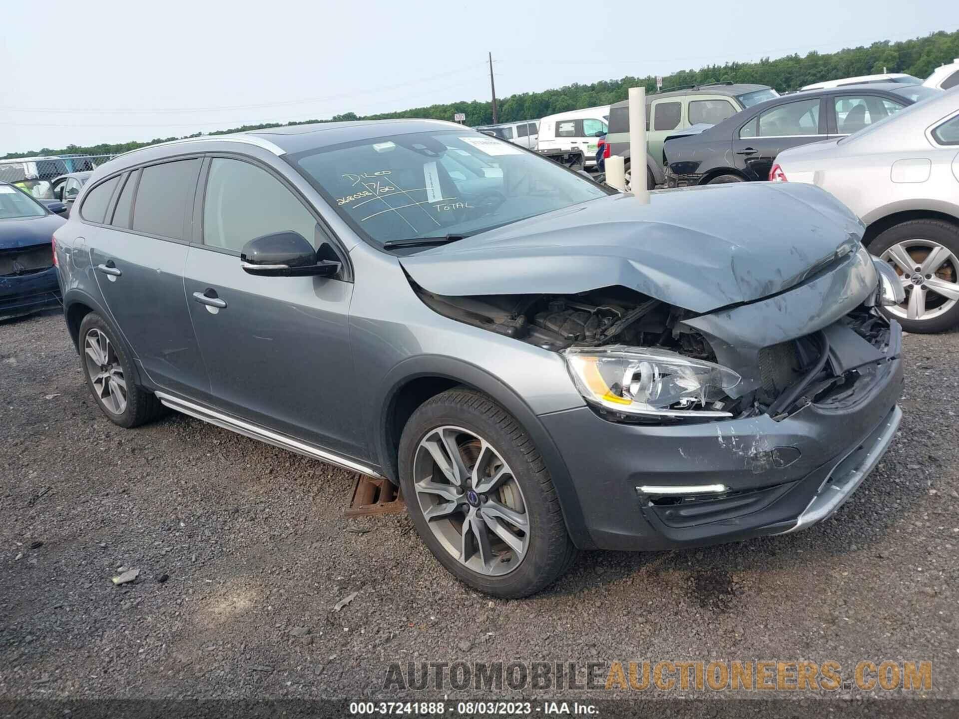 YV440MWK0H1036582 VOLVO V60 CROSS COUNTRY 2017