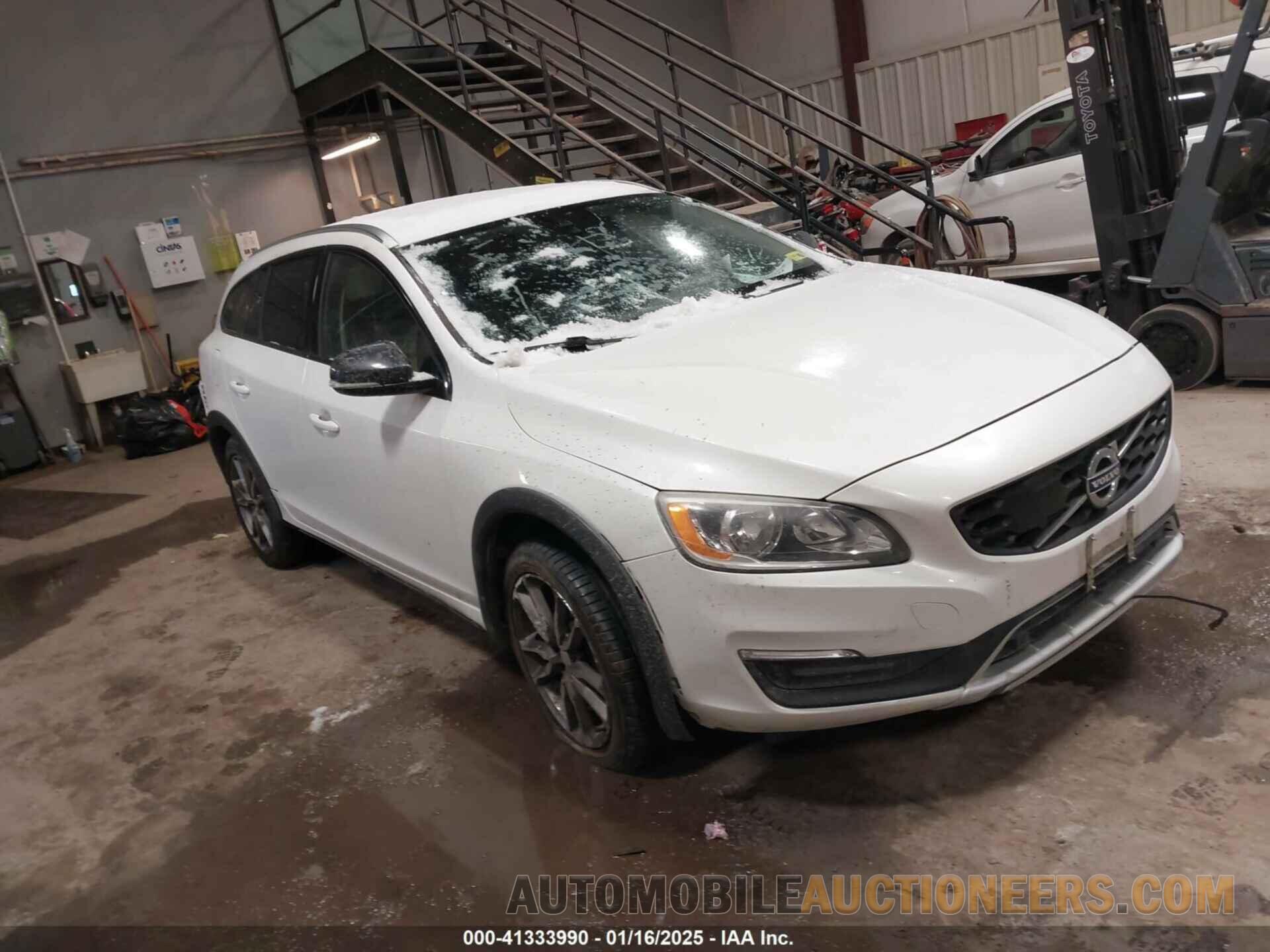 YV440MWK2J2054730 VOLVO V60 CROSS COUNTRY 2018