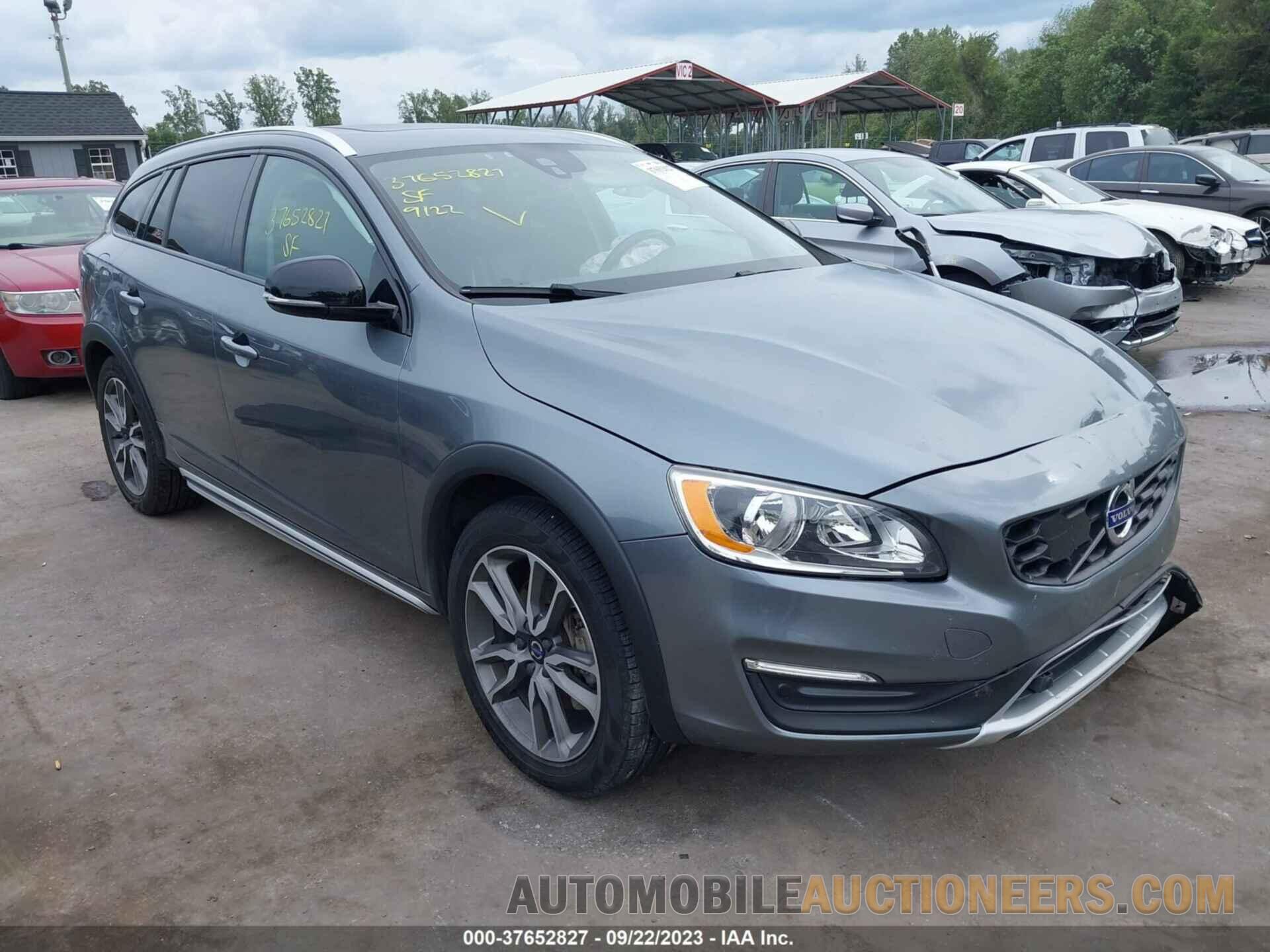 YV440MWK4H1041199 VOLVO V60 CROSS COUNTRY 2017