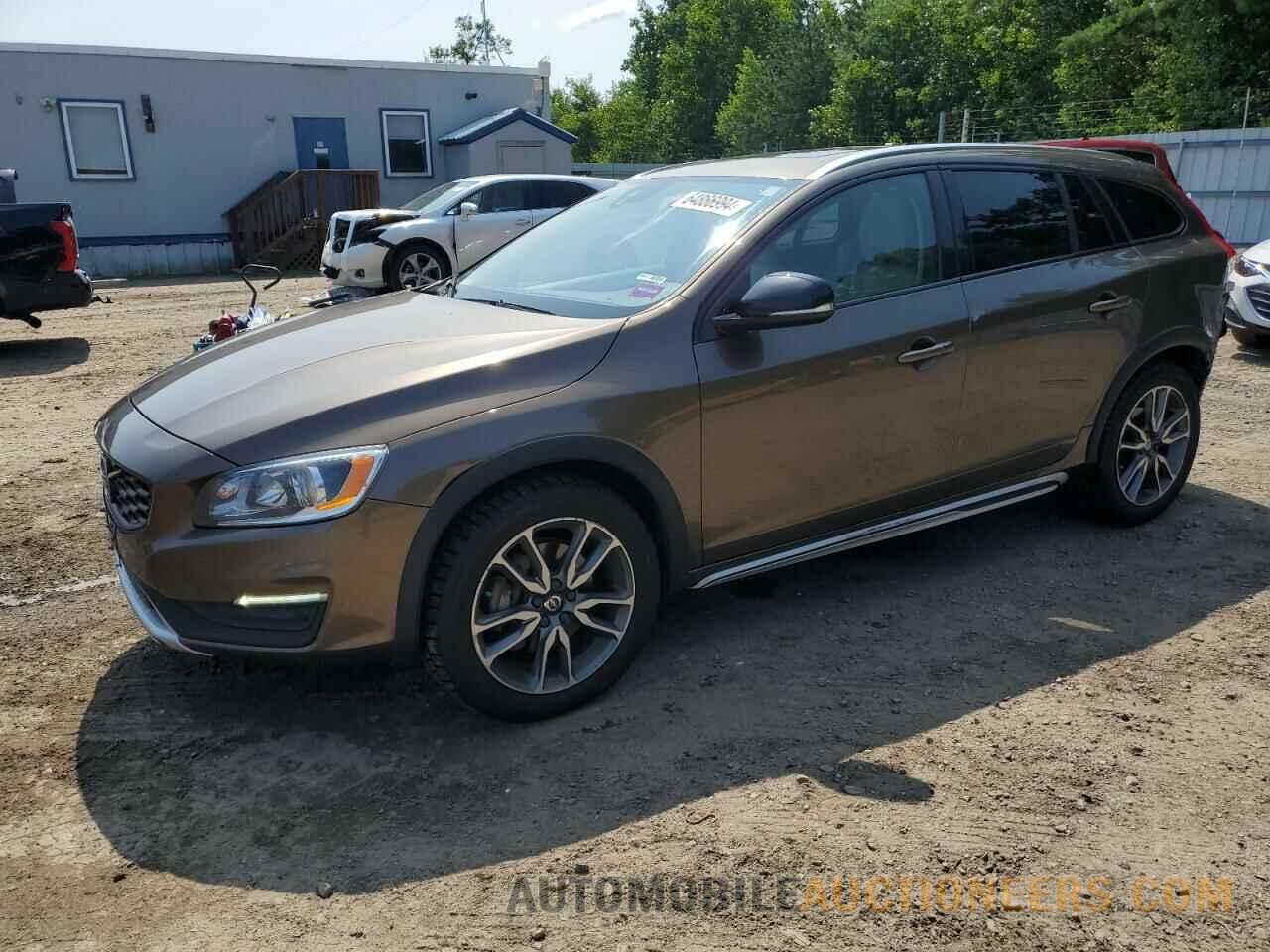 YV440MWK5H1040725 VOLVO V60 2017