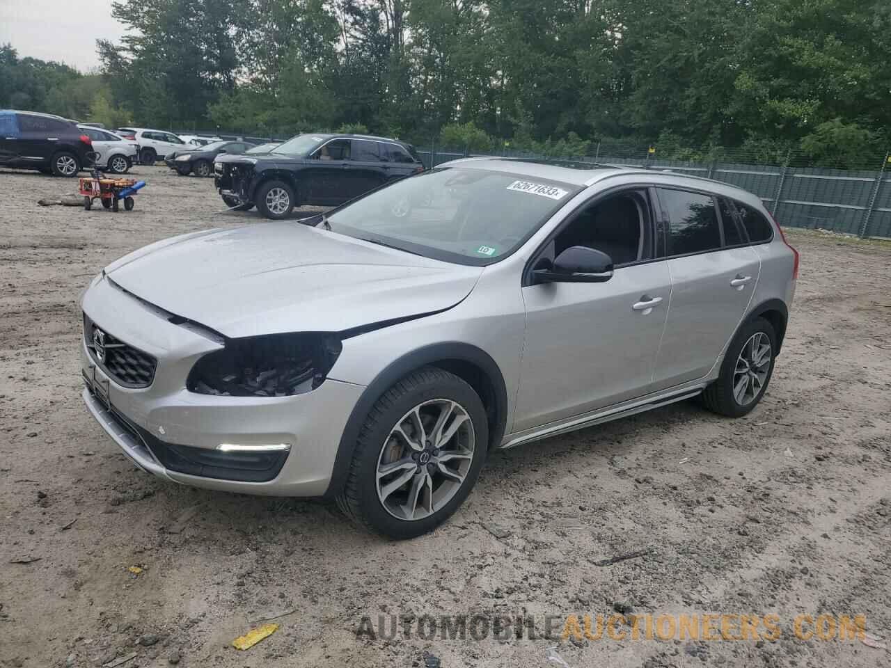 YV440MWK7J2054979 VOLVO V60 2018