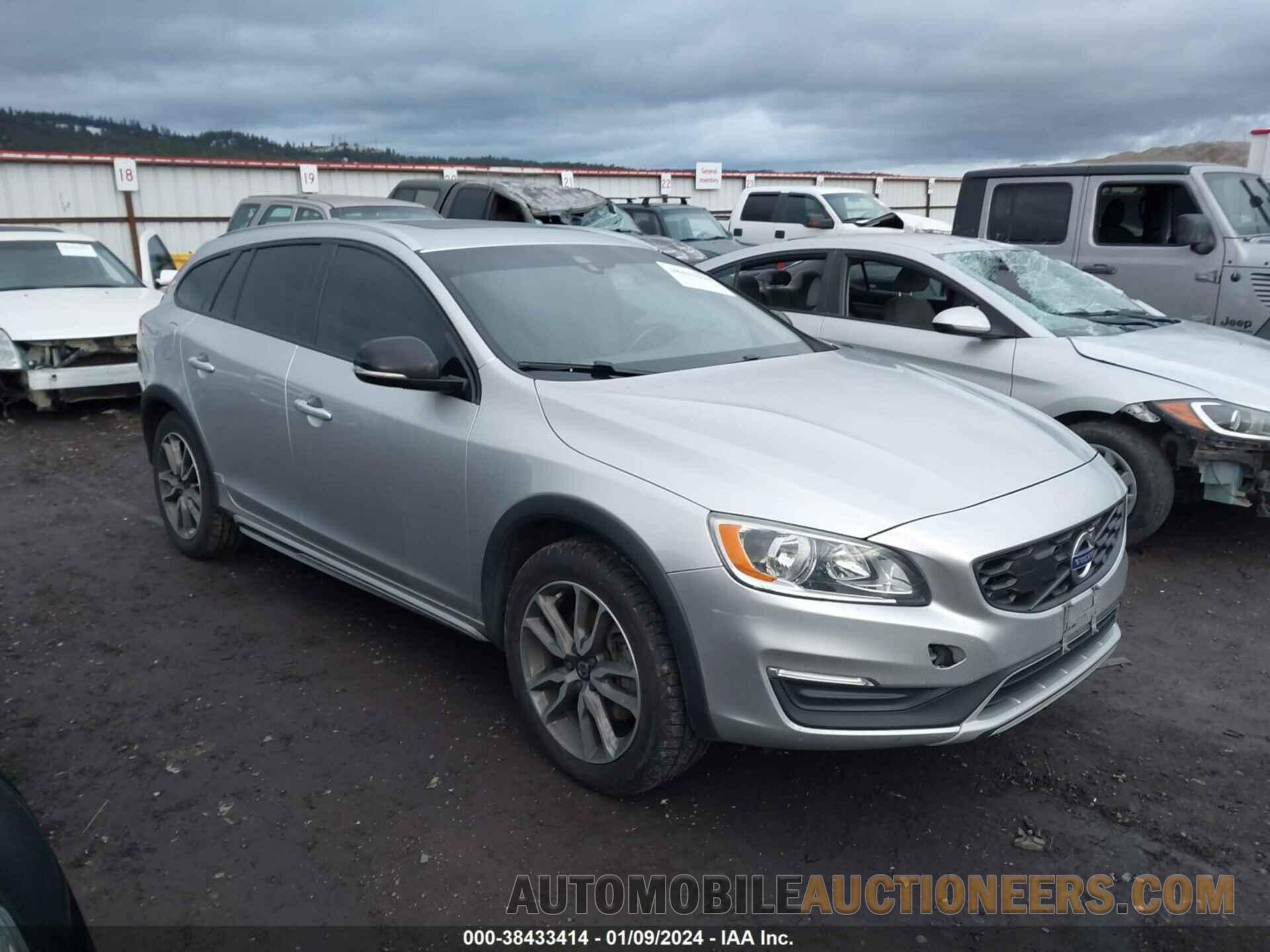 YV440MWK9H1024527 VOLVO V60 CROSS COUNTRY 2017