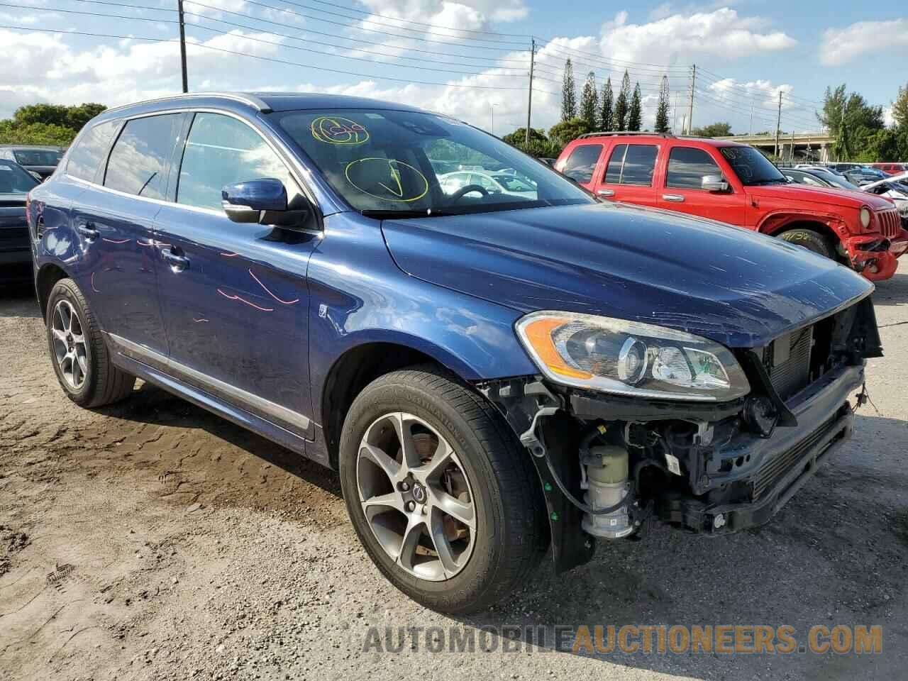 YV449MDV4F2705172 VOLVO XC60 2015