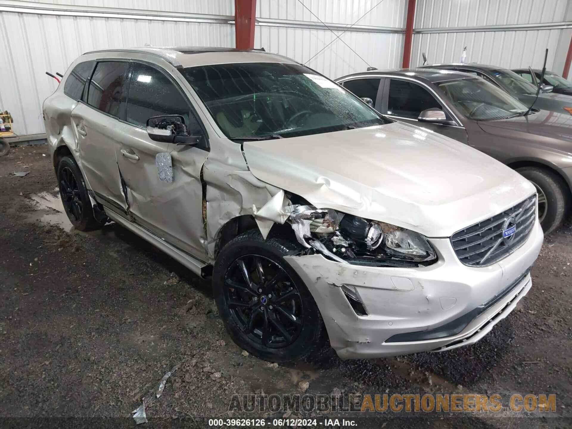 YV449MRR1H2043243 VOLVO XC60 2017