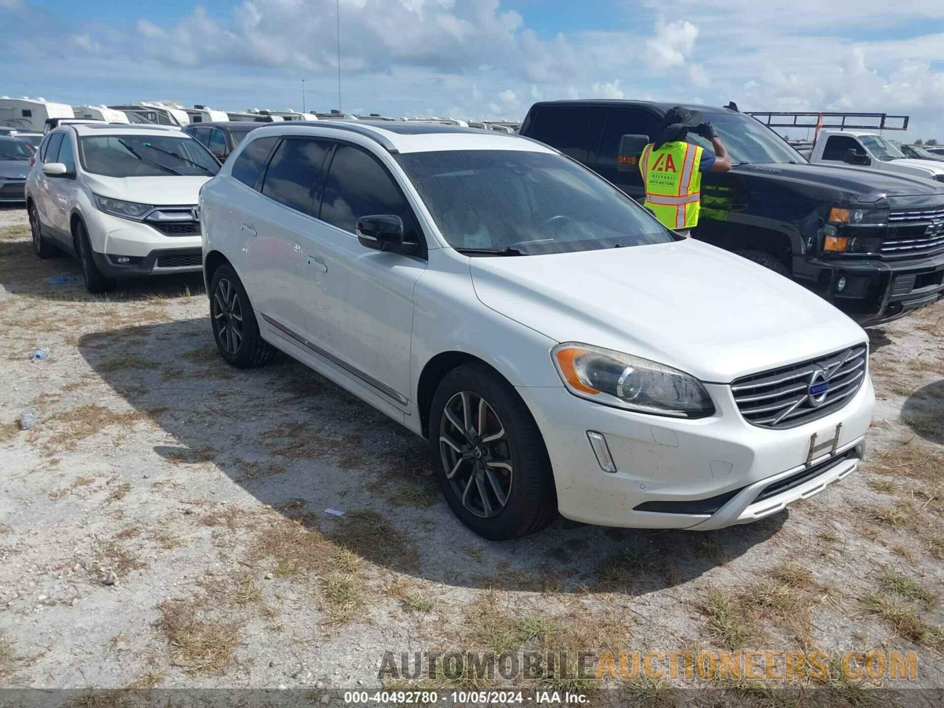 YV449MRR4H2042863 VOLVO XC60 2017