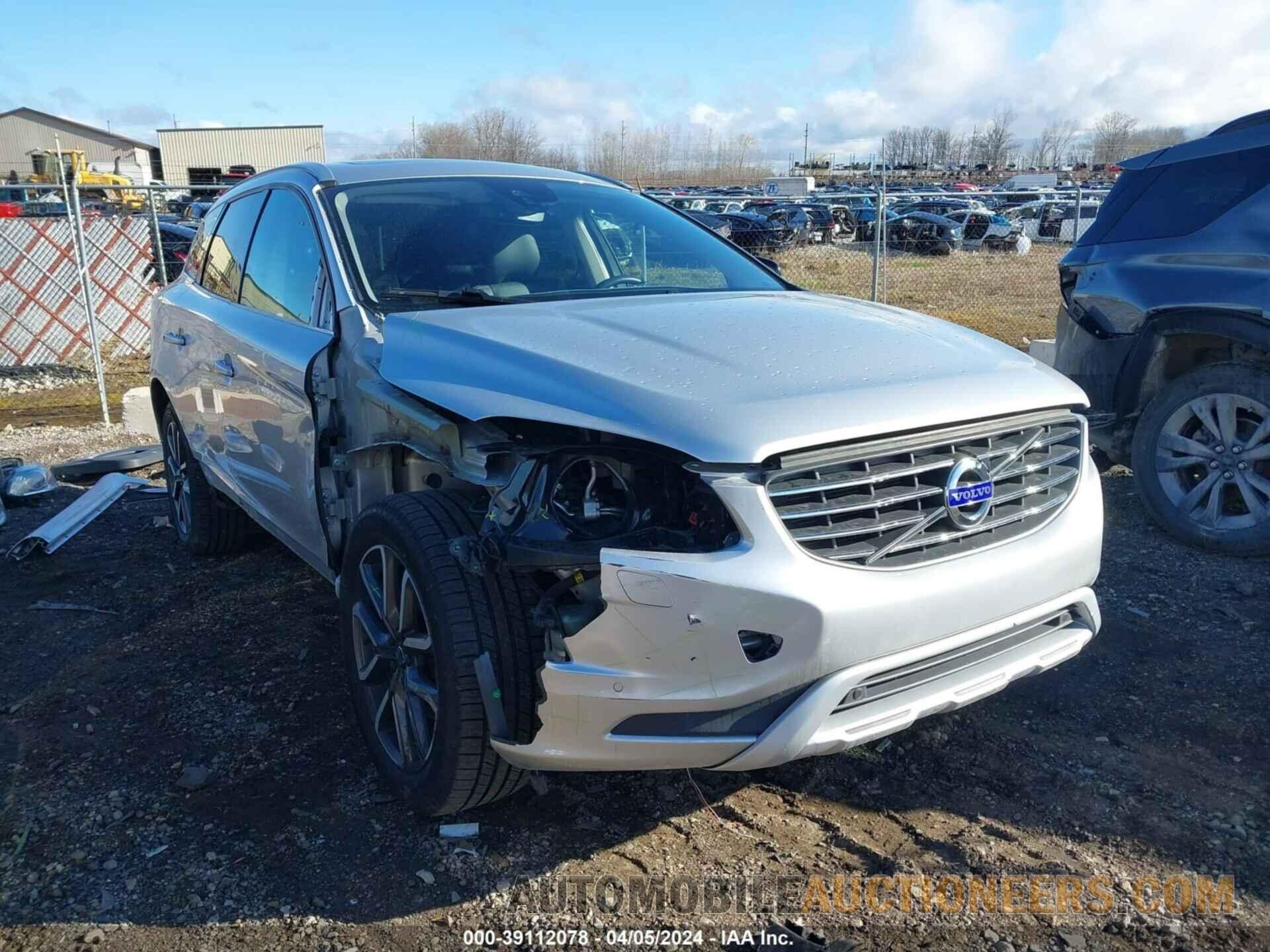 YV449MRR6H2142043 VOLVO XC60 2017